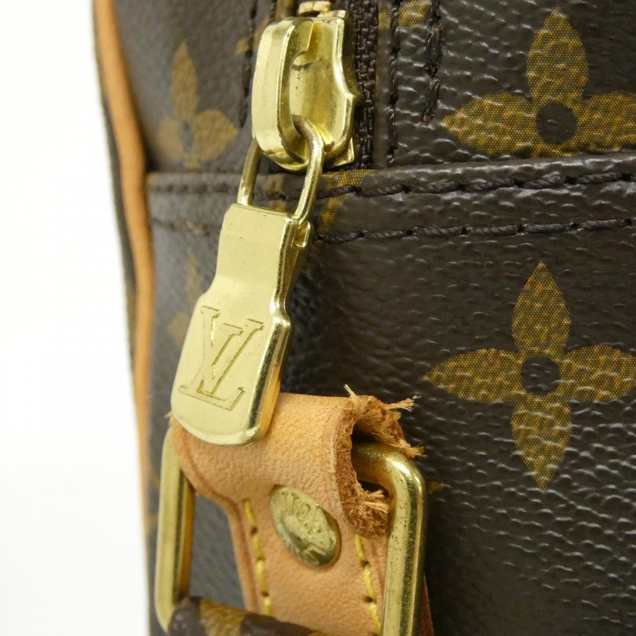 Louis Vuitton Louis Vuitton Louis Vuitton Monogram Shoulder Bag Textile Shoulder Bag M45244 DUTY FREE for USA Size ONE SIZE - 4 Thumbnail