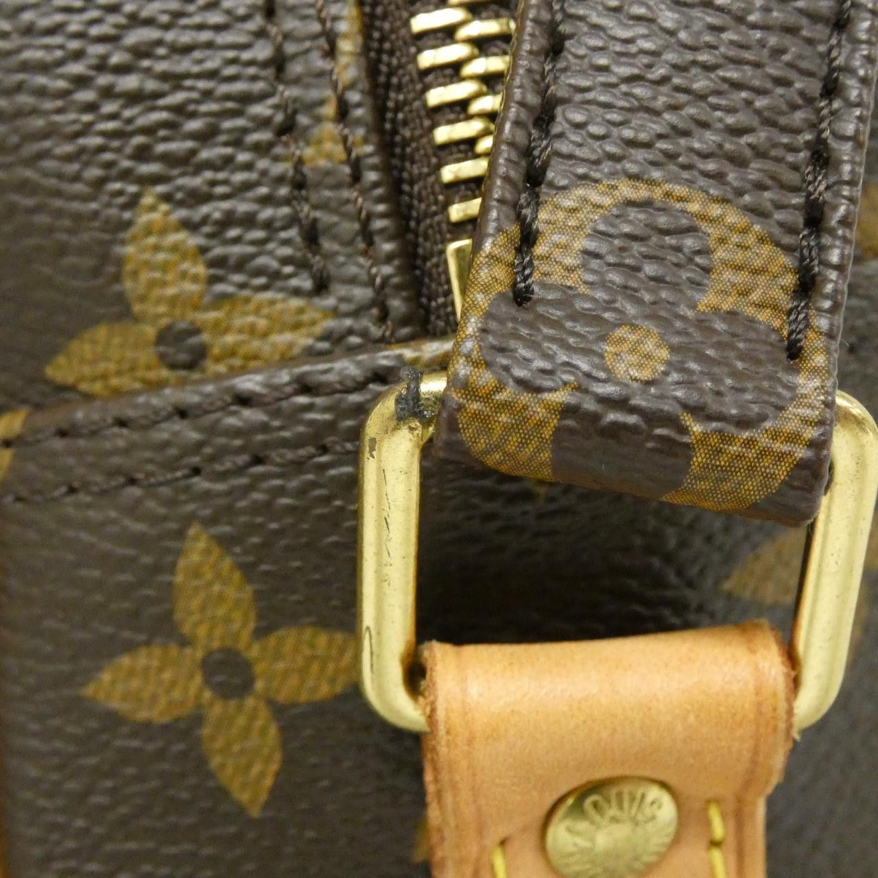 Louis Vuitton Louis Vuitton Louis Vuitton Monogram Shoulder Bag Textile Shoulder Bag M45244 DUTY FREE for USA Size ONE SIZE - 8 Thumbnail