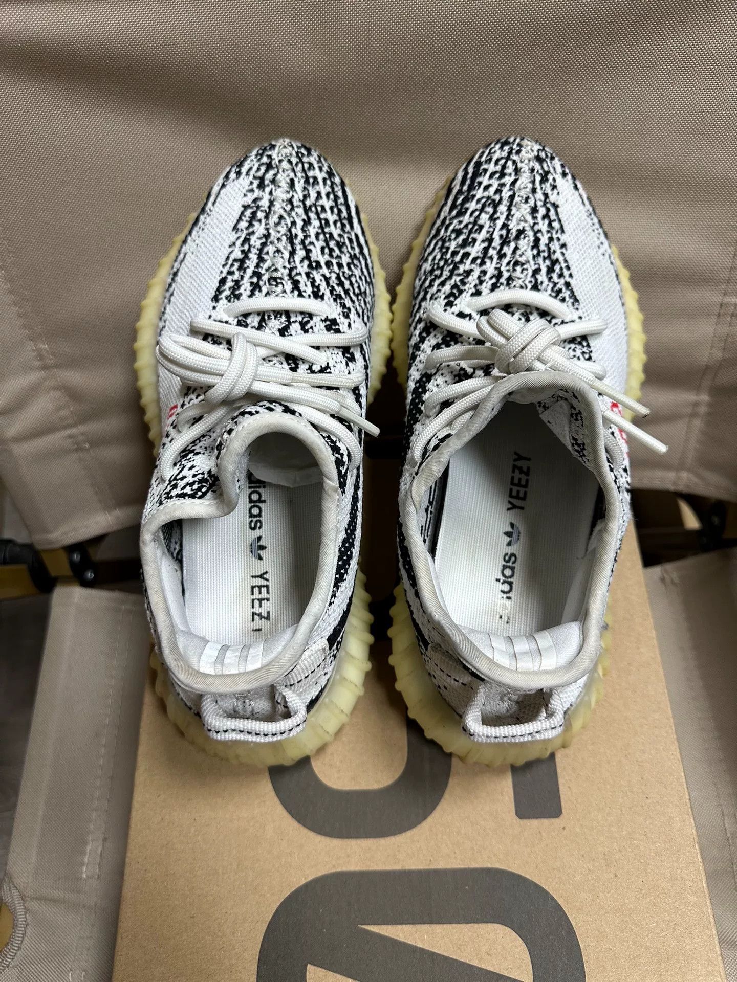 Adidas Adidas YEEZY350 White Lowtop Sneakers 38 Men Size US 6 / EU 39 - 8 Thumbnail
