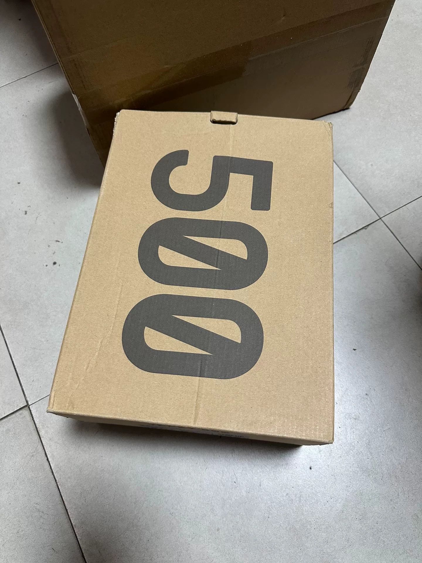 Adidas Adidas YEEZY500 White Lowtop Sneakers 39 Men Size US 6.5 / EU 39-40 - 8 Thumbnail