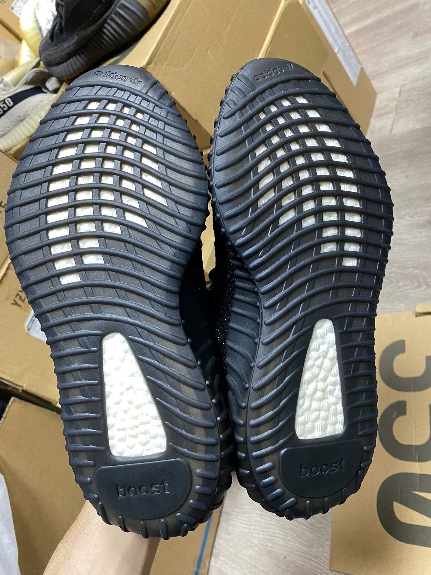 Adidas Adidas YEEZY3 Black Lowtop Sneakers 40 Men Size US 7.5 / EU 40-41 - 7 Thumbnail