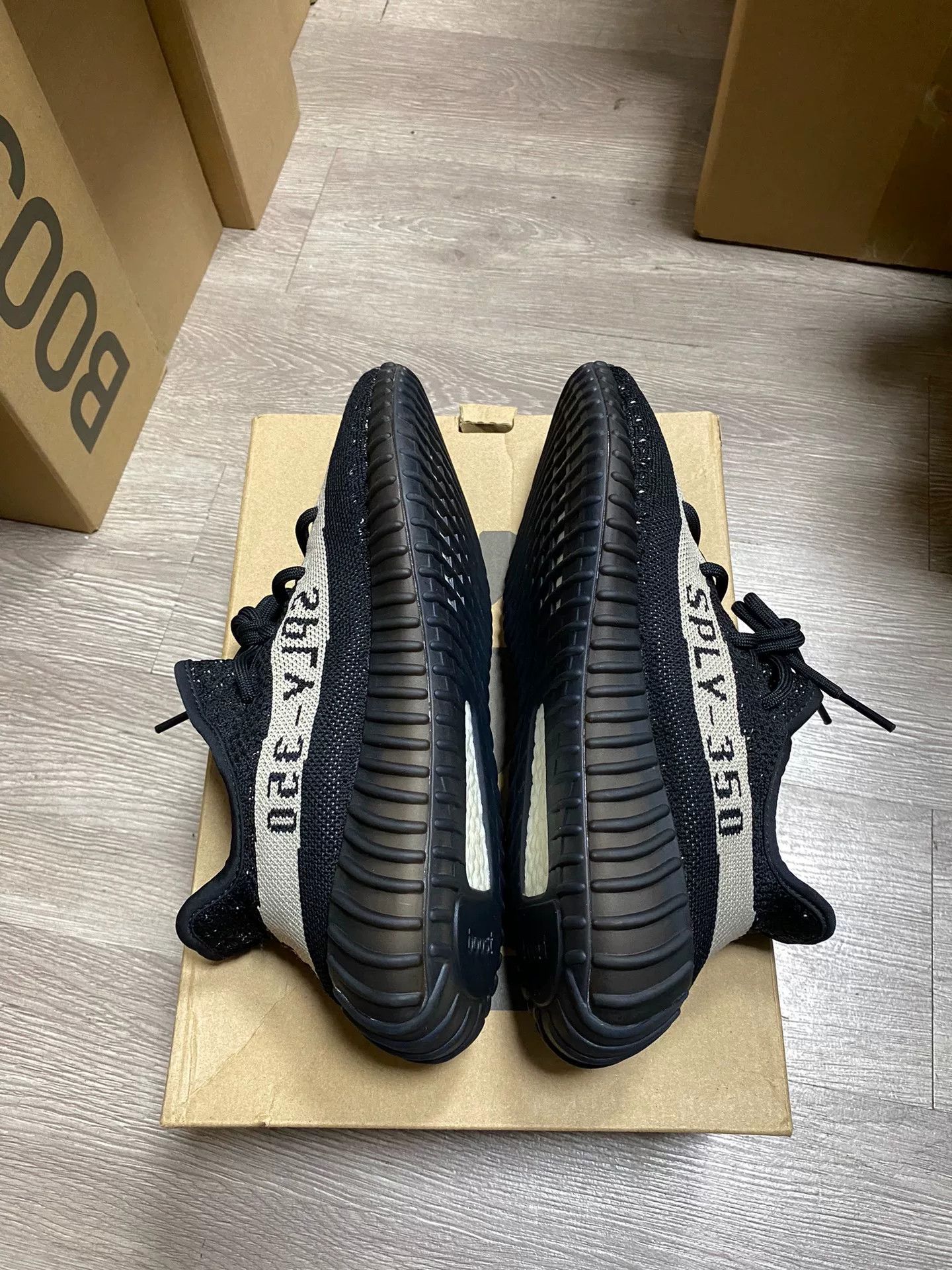 Adidas Adidas YEEZY3 Black Lowtop Sneakers 40 Men Size US 7.5 / EU 40-41 - 5 Thumbnail