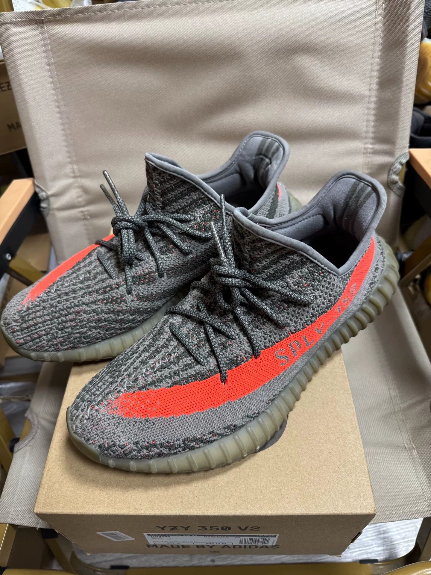 Adidas Adidas YEEZY350 Gray Lowtop Sneakers 10.5 Men Size US 10.5 / EU 43-44 - 4 Thumbnail