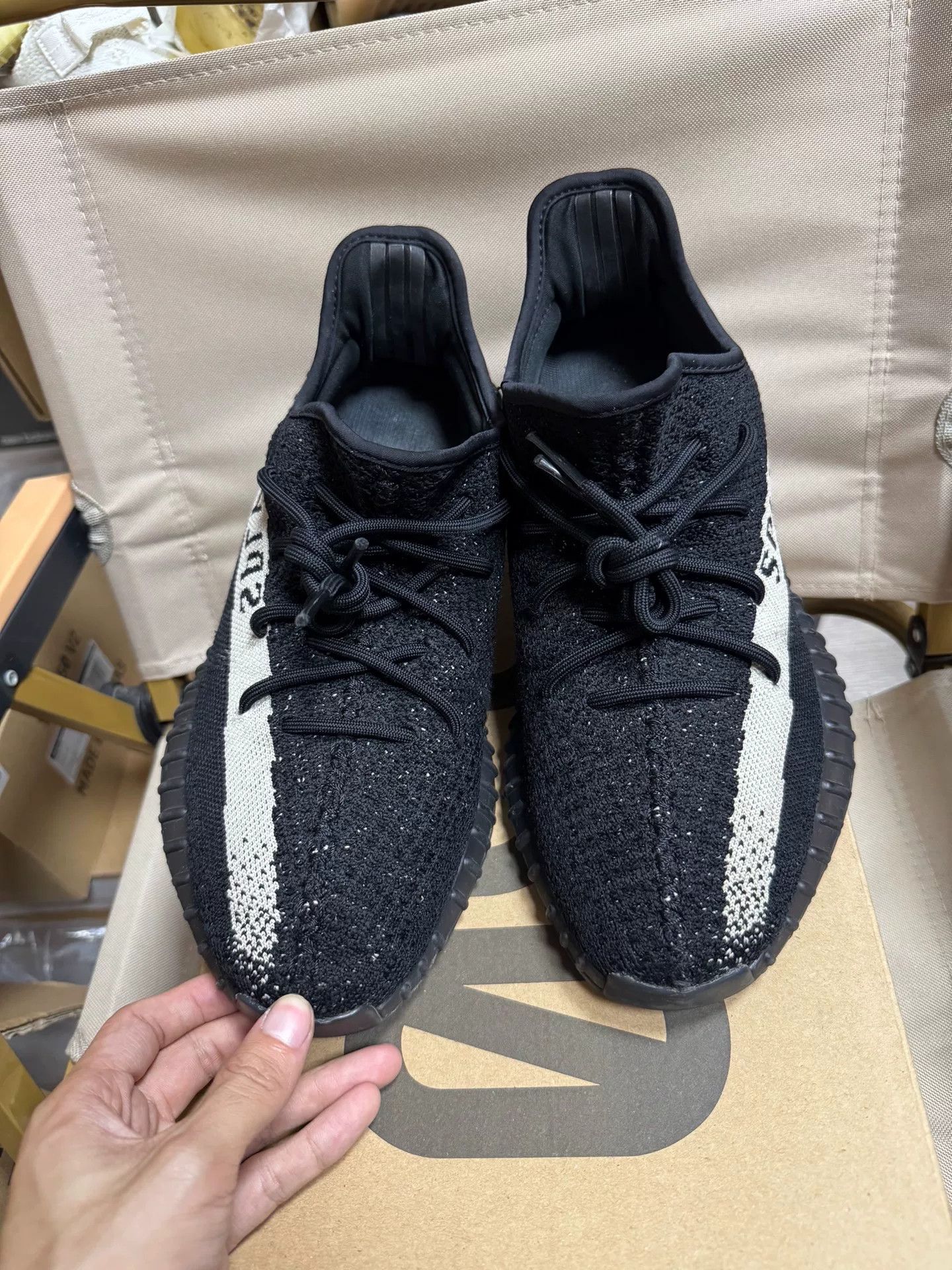 Adidas Adidas YEEZY3 Black Lowtop Sneakers 10 Men Size US 10 / EU 43 - 2 Thumbnail