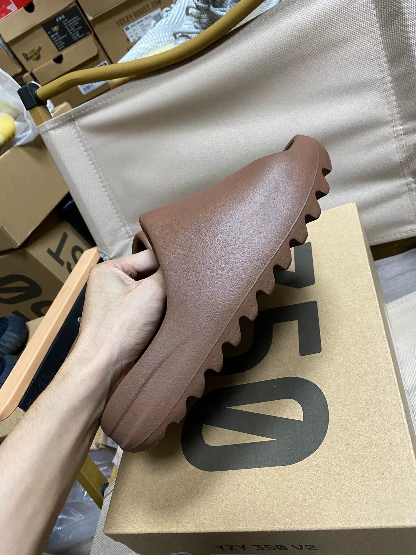 Yeezy Yeezy Linen Brown Lowtop Sneakers 40 Men Size US 7.5 / EU 40-41 - 6 Thumbnail