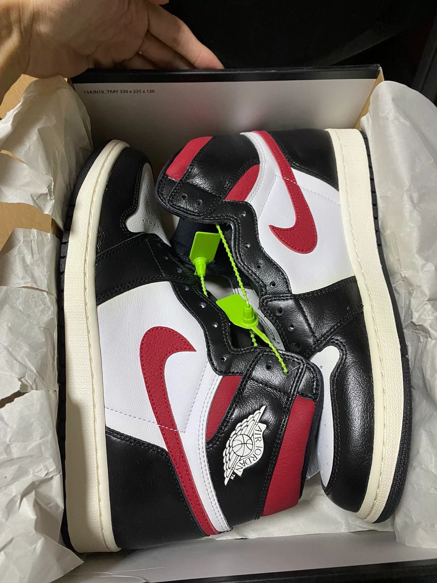 Nike Nike Black Lowtop Sneakers 12 Men Size US 12 / EU 45 - 5 Thumbnail