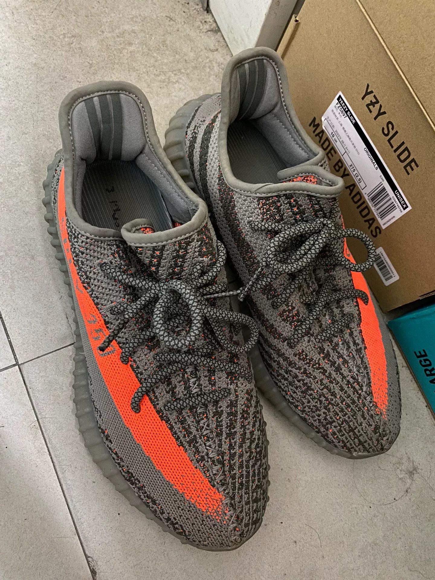 Adidas Adidas YEEZY350 Gray Lowtop Sneakers 9.5 Men Size US 9.5 / EU 42-43 - 2 Thumbnail