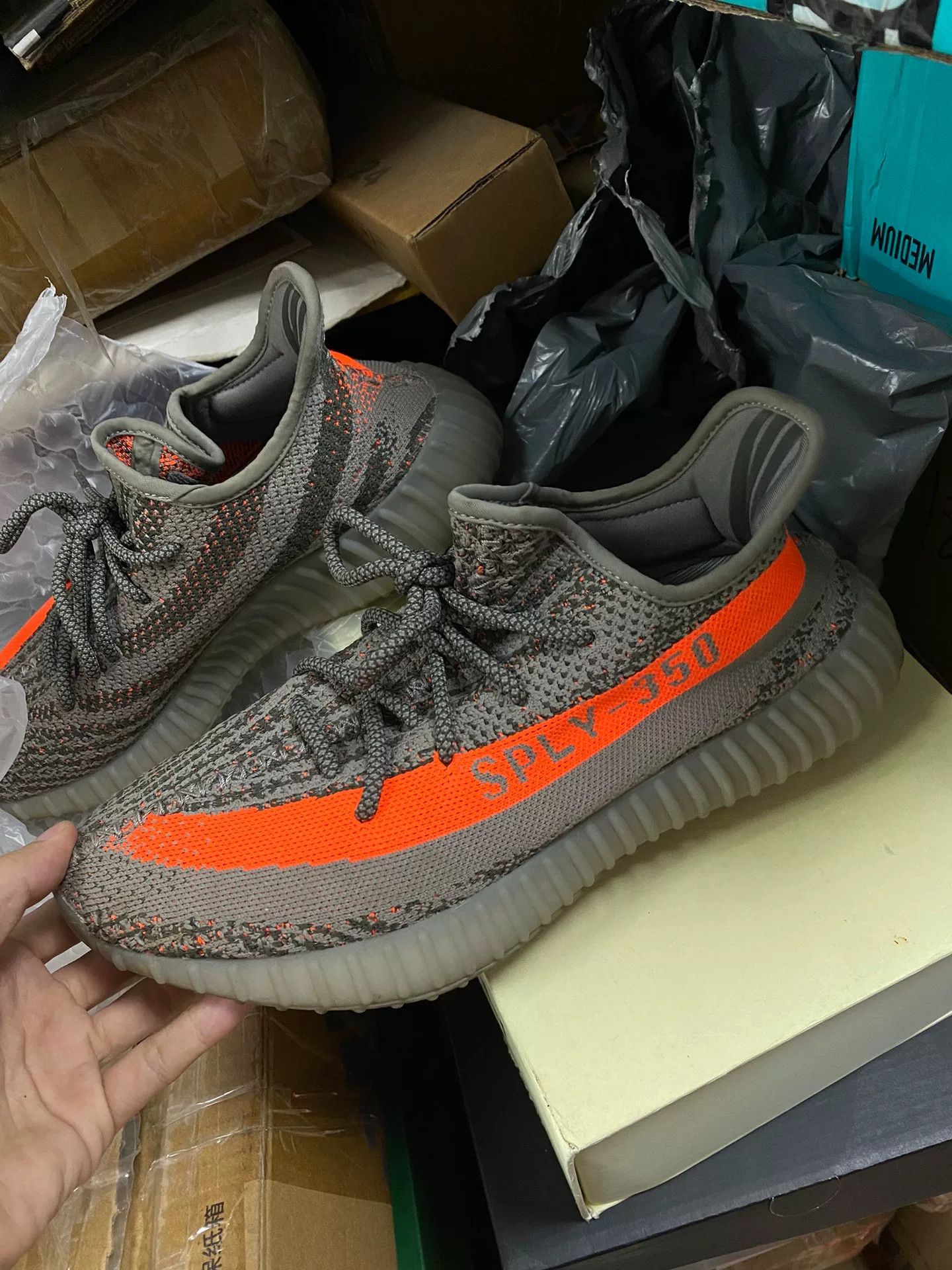 Adidas Adidas YEEZY350 Gray Lowtop Sneakers 9.5 Men Size US 9.5 / EU 42-43 - 6 Thumbnail