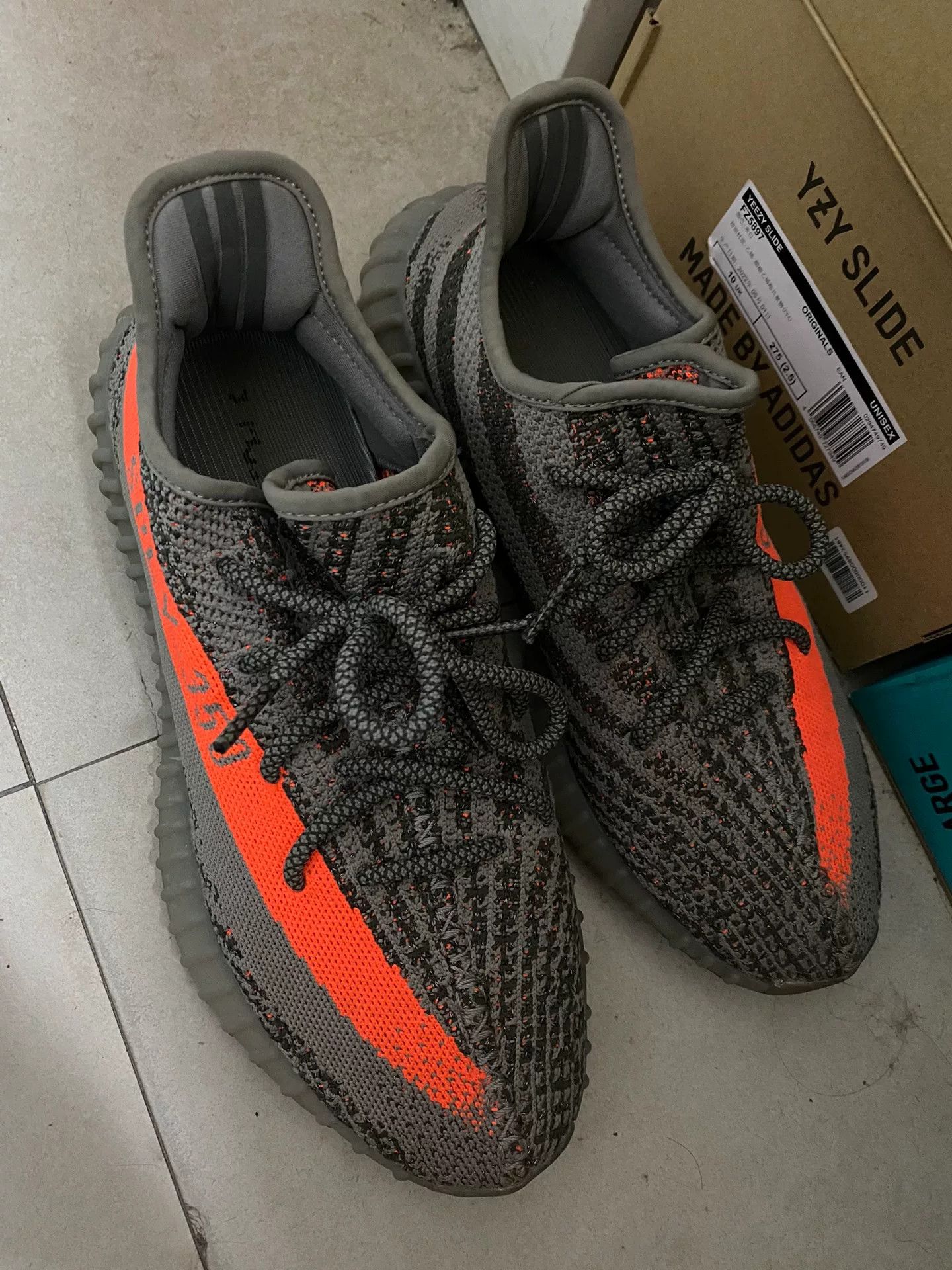 Adidas Adidas YEEZY350 Gray Lowtop Sneakers 9.5 Men Size US 9.5 / EU 42-43 - 7 Thumbnail