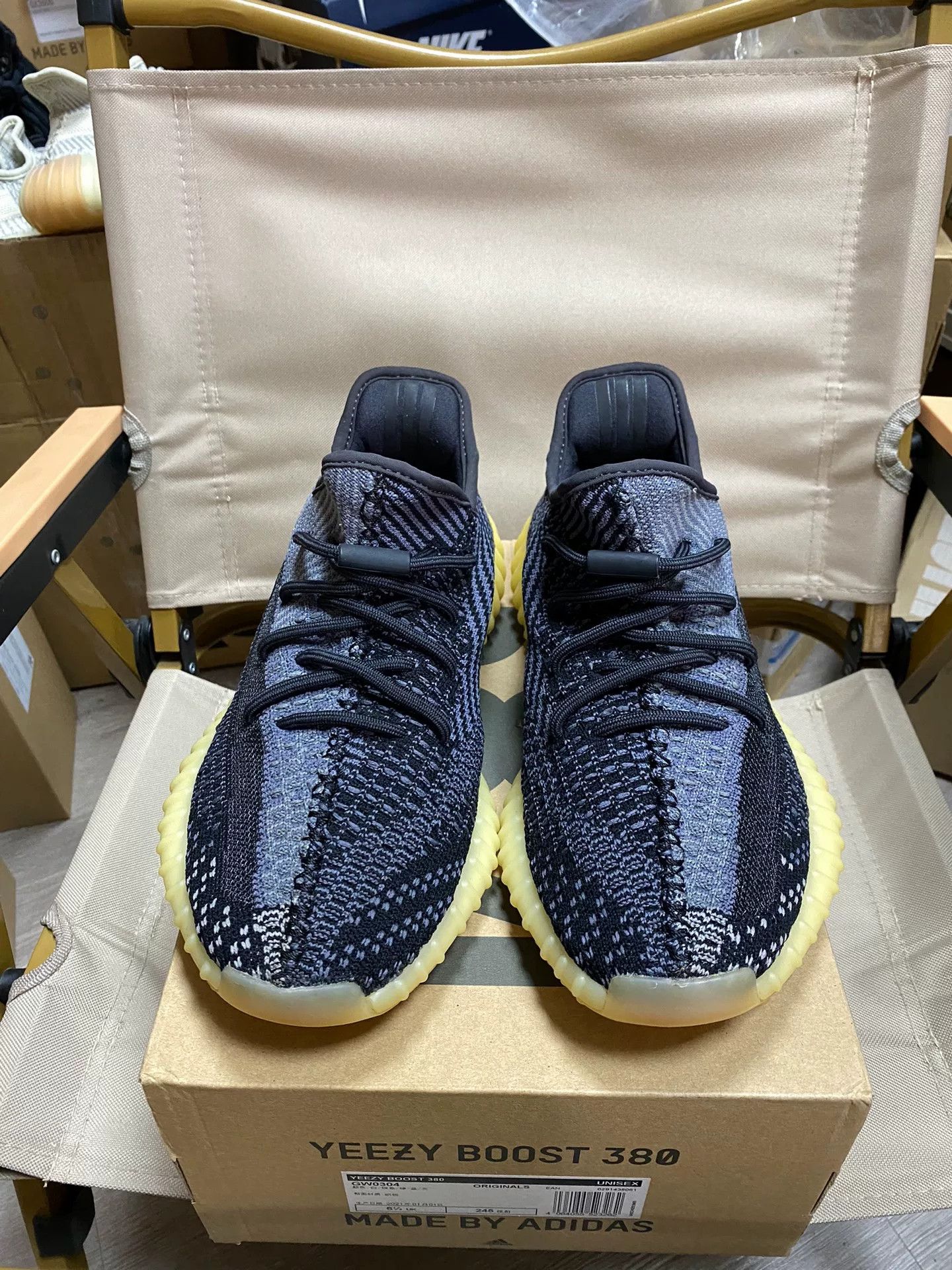Adidas Adidas YEEZY350 Black Lowtop Sneakers 41 Men Size US 8.5 / EU 41-42 - 3 Thumbnail