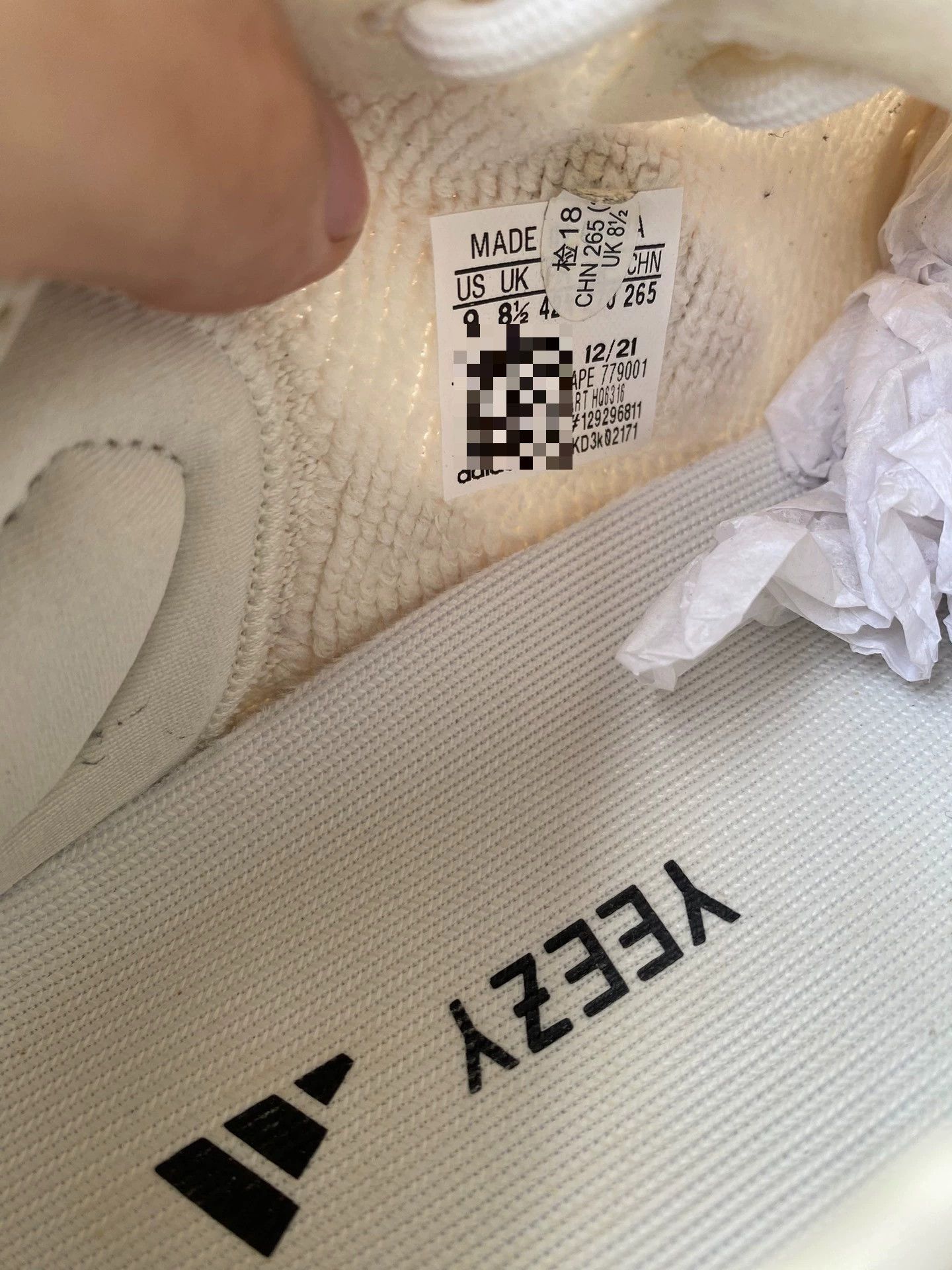 Adidas Adidas YEEZY350 White Lowtop Sneakers 35 Men Size US 5 / EU 37 - 5 Thumbnail