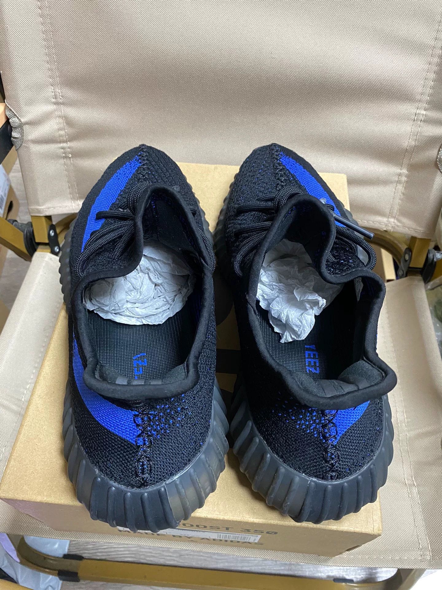 Yeezy Yeezy Blue Lowtop Sneakers 9 Men Size US 9 / EU 42 - 3 Thumbnail