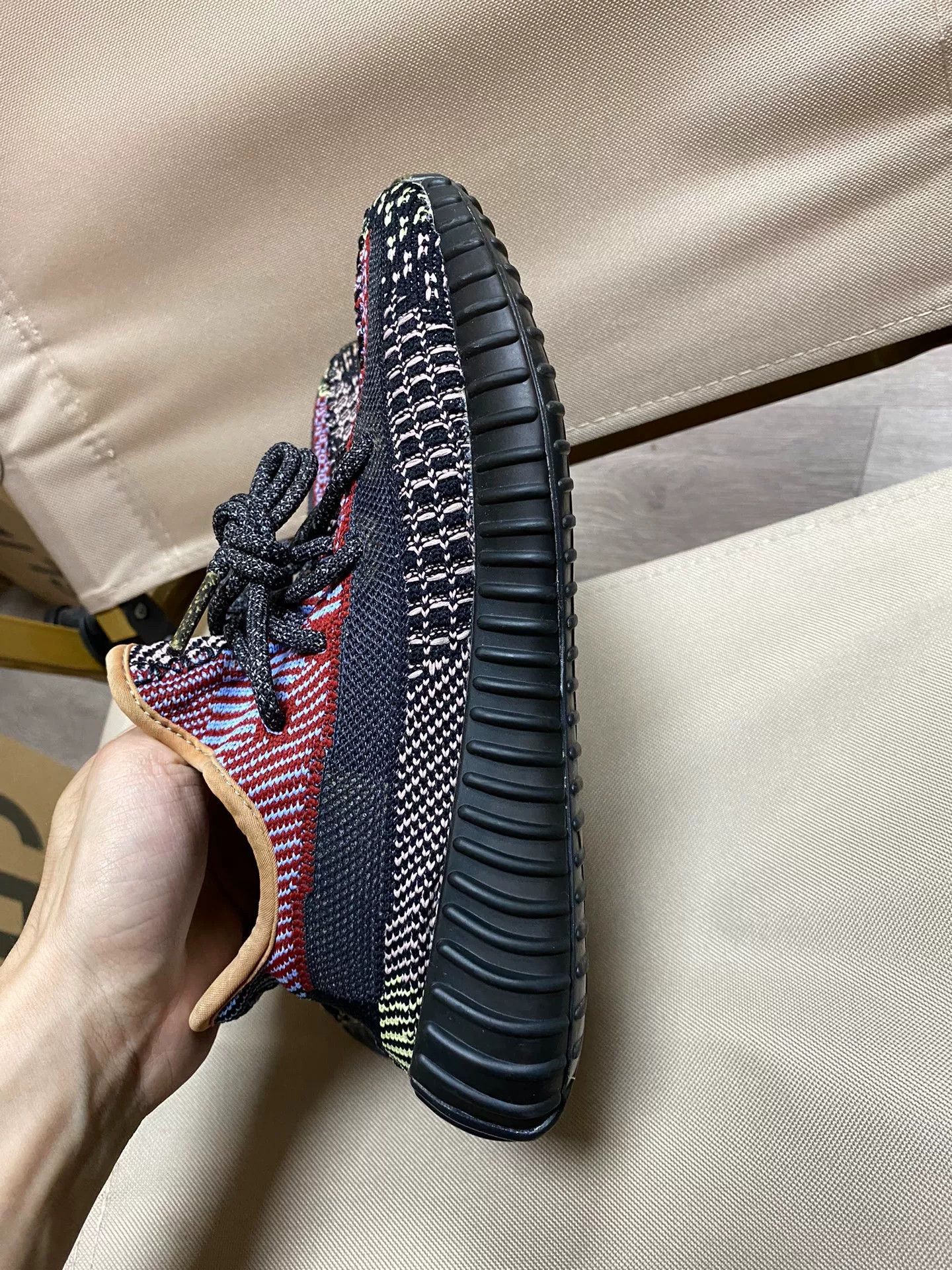Yeezy Yeezy Black Lowtop Sneakers 36 Men Size US 5 / EU 37 - 2 Thumbnail