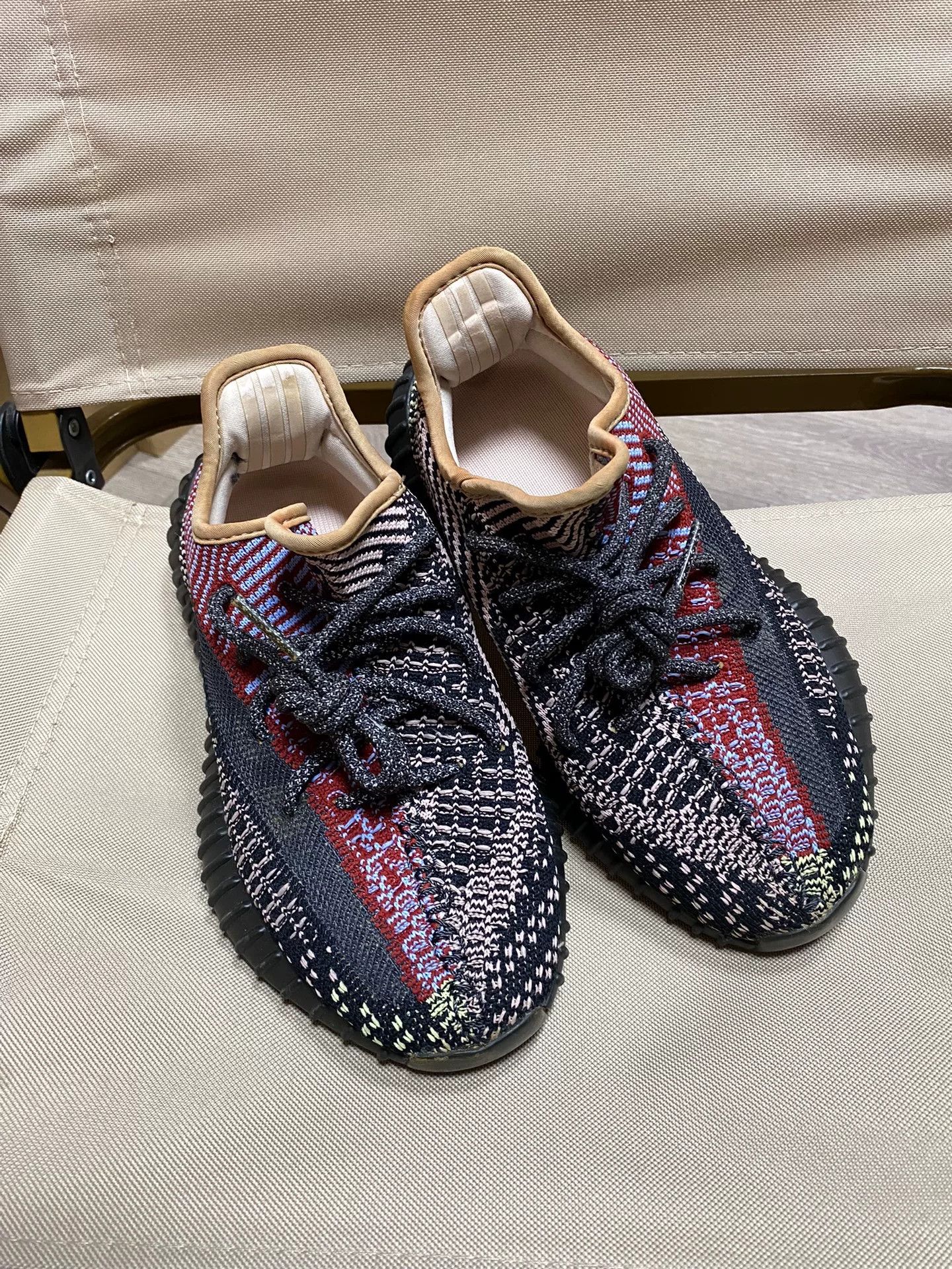 Yeezy Yeezy Black Lowtop Sneakers 36 Men Size US 5 / EU 37 - 4 Thumbnail