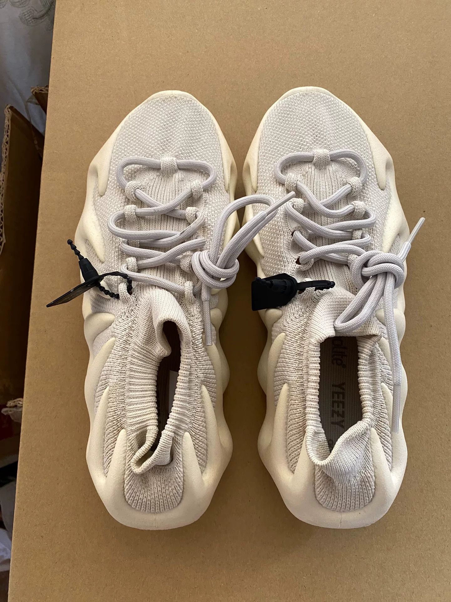 Adidas Adidas White Lowtop Sneakers 9 Men Size US 9 / EU 42 - 2 Thumbnail