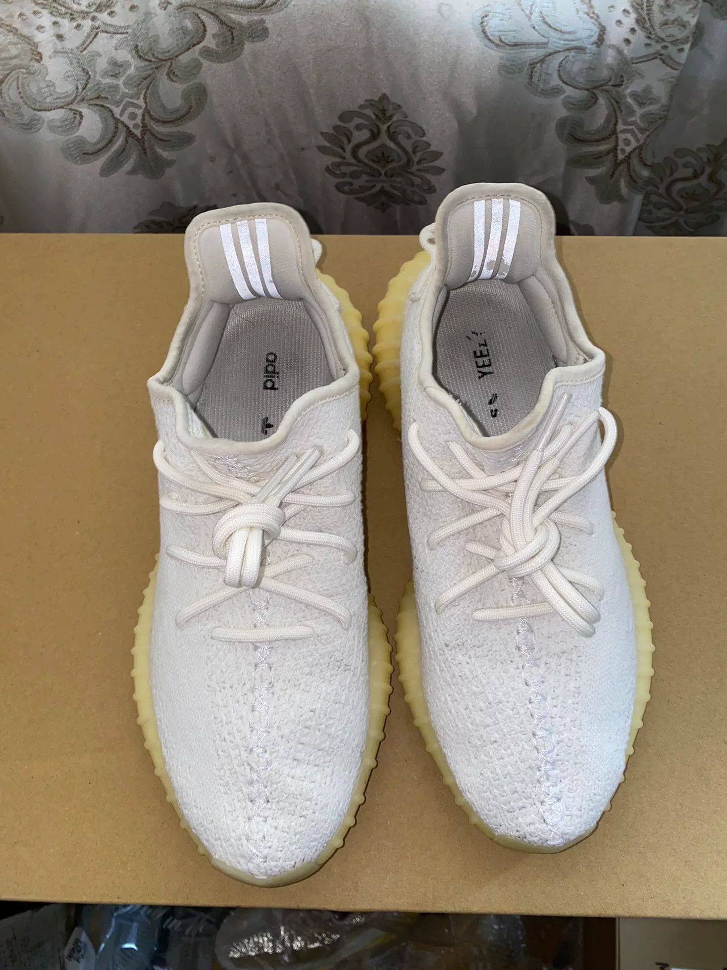 Adidas Adidas YEEZY350 White Lowtop Sneakers 42 Men Size US 9 / EU 42 - 6 Thumbnail