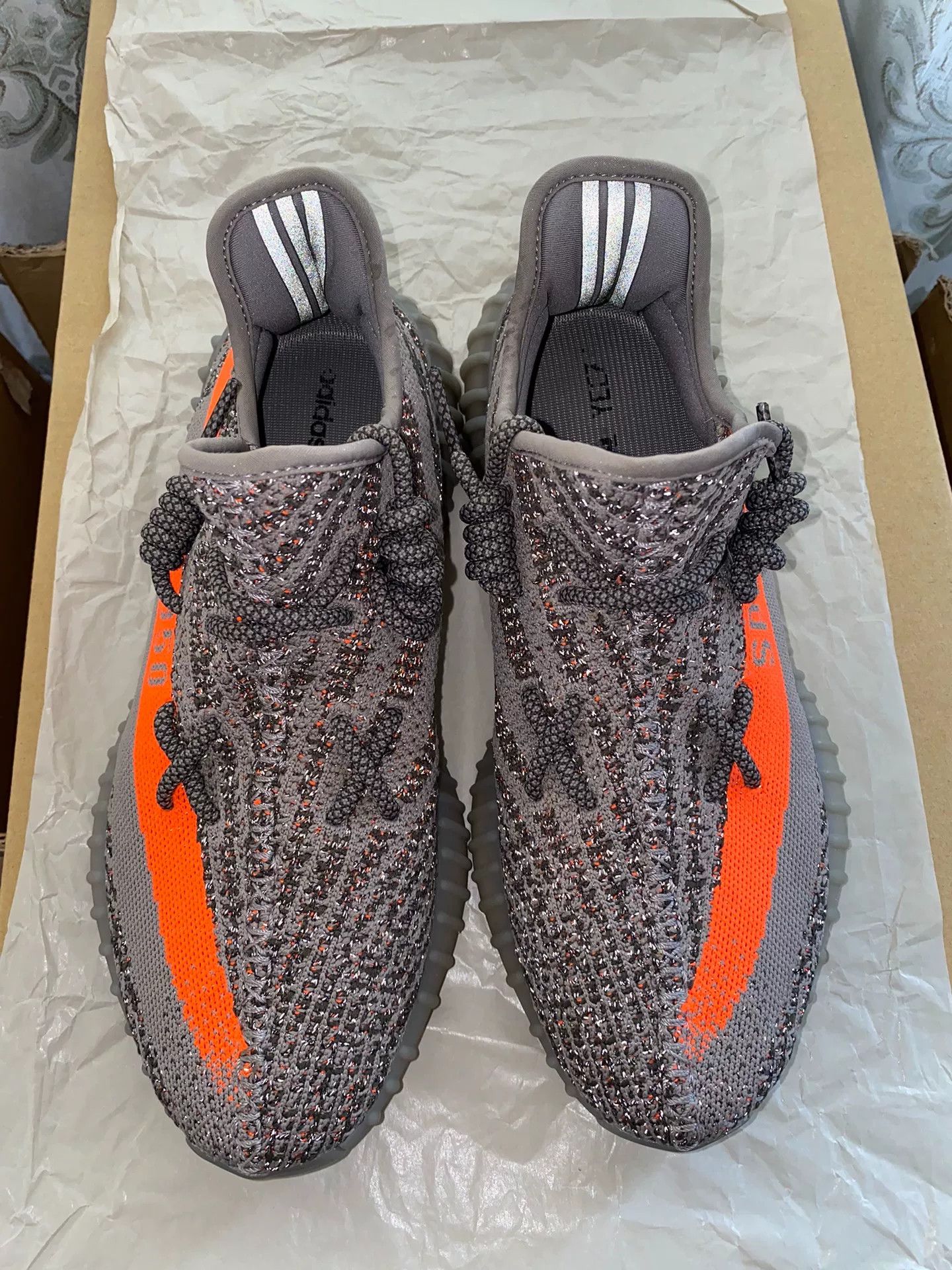 Adidas Adidas YEEZY350 Gray Lowtop Sneakers 10 Men Size US 10 / EU 43 - 4 Thumbnail