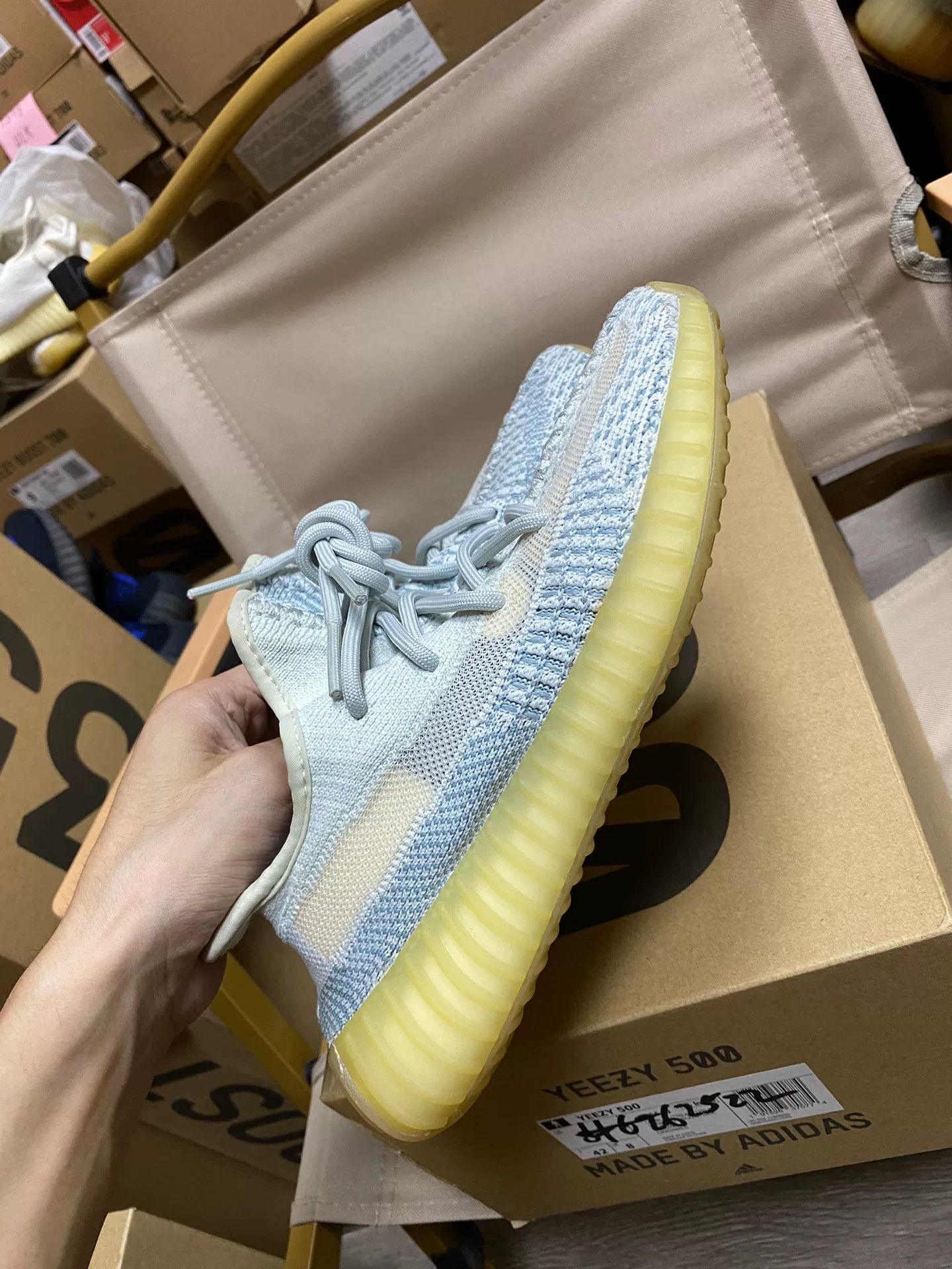 Adidas Adidas YEEZY350 White Lowtop Sneakers 36 Men Size US 5 / EU 37 - 4 Thumbnail