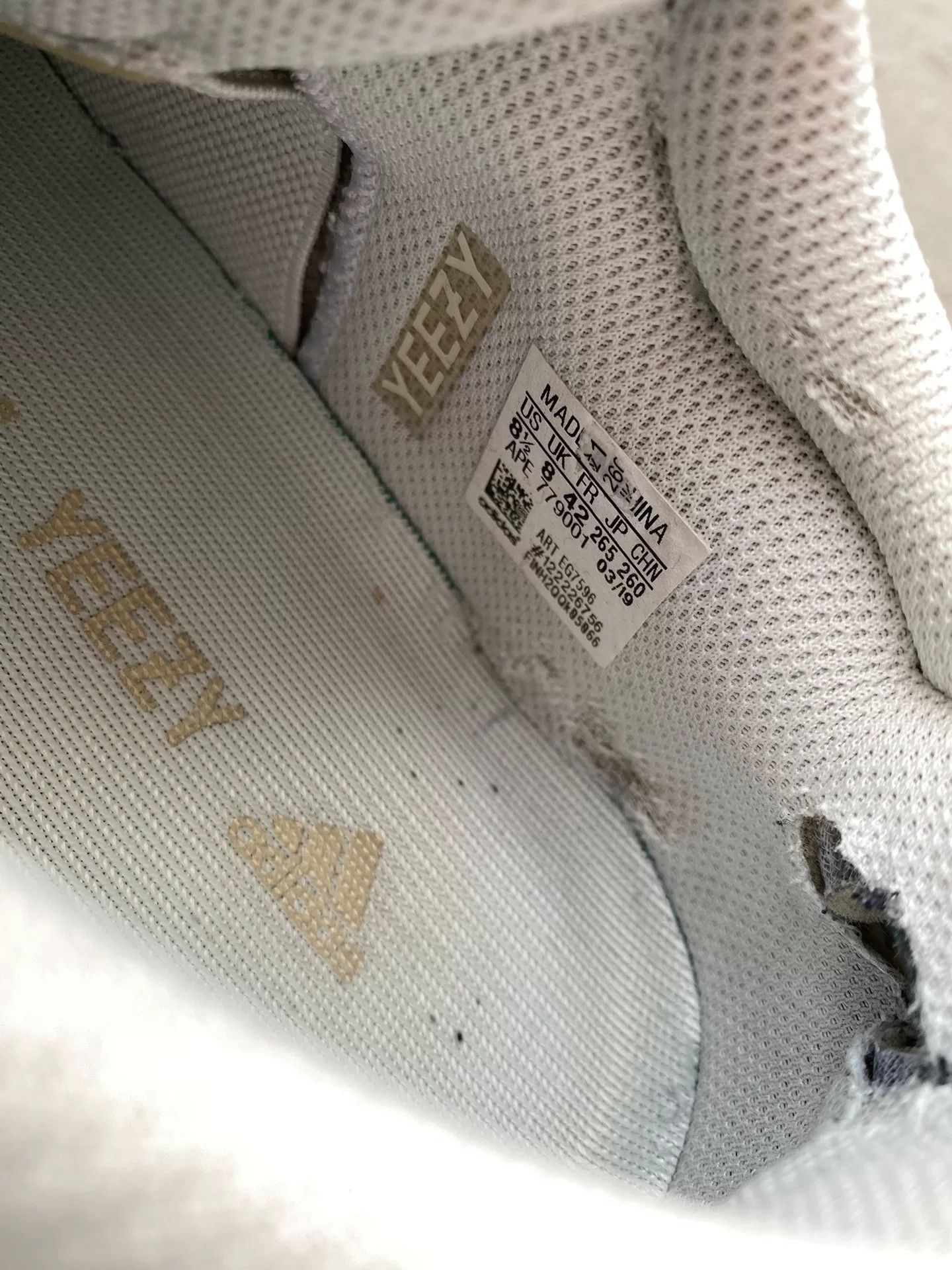 Yeezy Yeezy White Lowtop Sneakers 42 Men Size US 9 / EU 42 - 4 Thumbnail