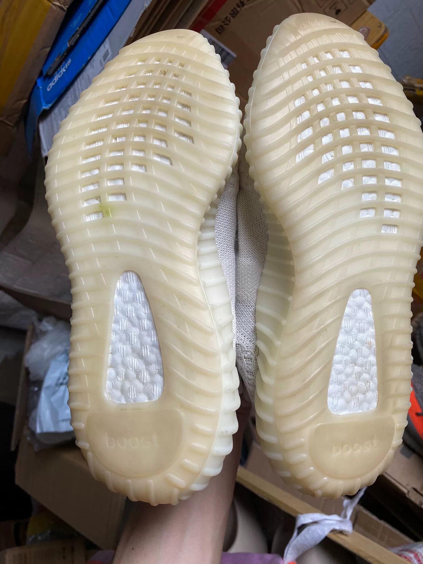 Adidas Adidas YEEZY350 White Lowtop Sneakers 35 Men Size US 5 / EU 37 - 8 Thumbnail