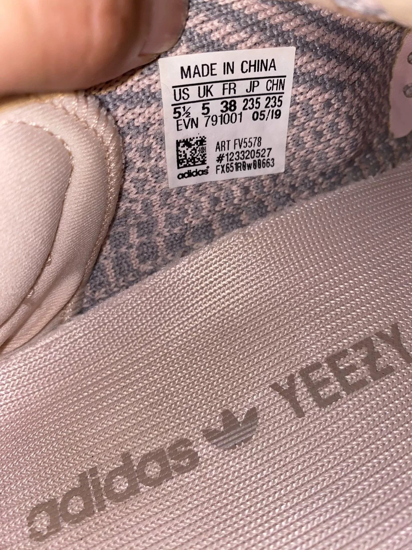 Adidas Adidas YEEZY350 Pink Lowtop Sneakers S Men Size US 10 / EU 43 - 5 Thumbnail