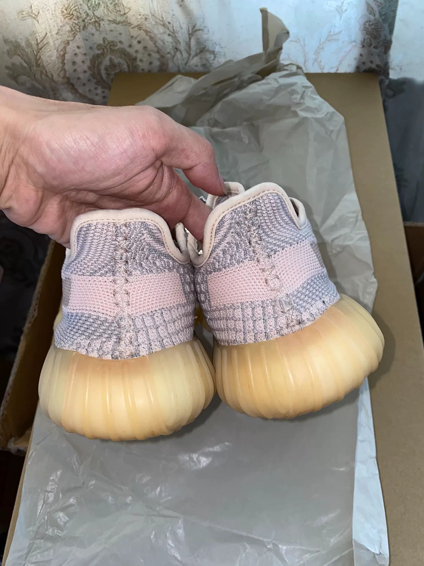 Adidas Adidas YEEZY350 Pink Lowtop Sneakers 38 Men Size US 6 / EU 39 - 6 Thumbnail