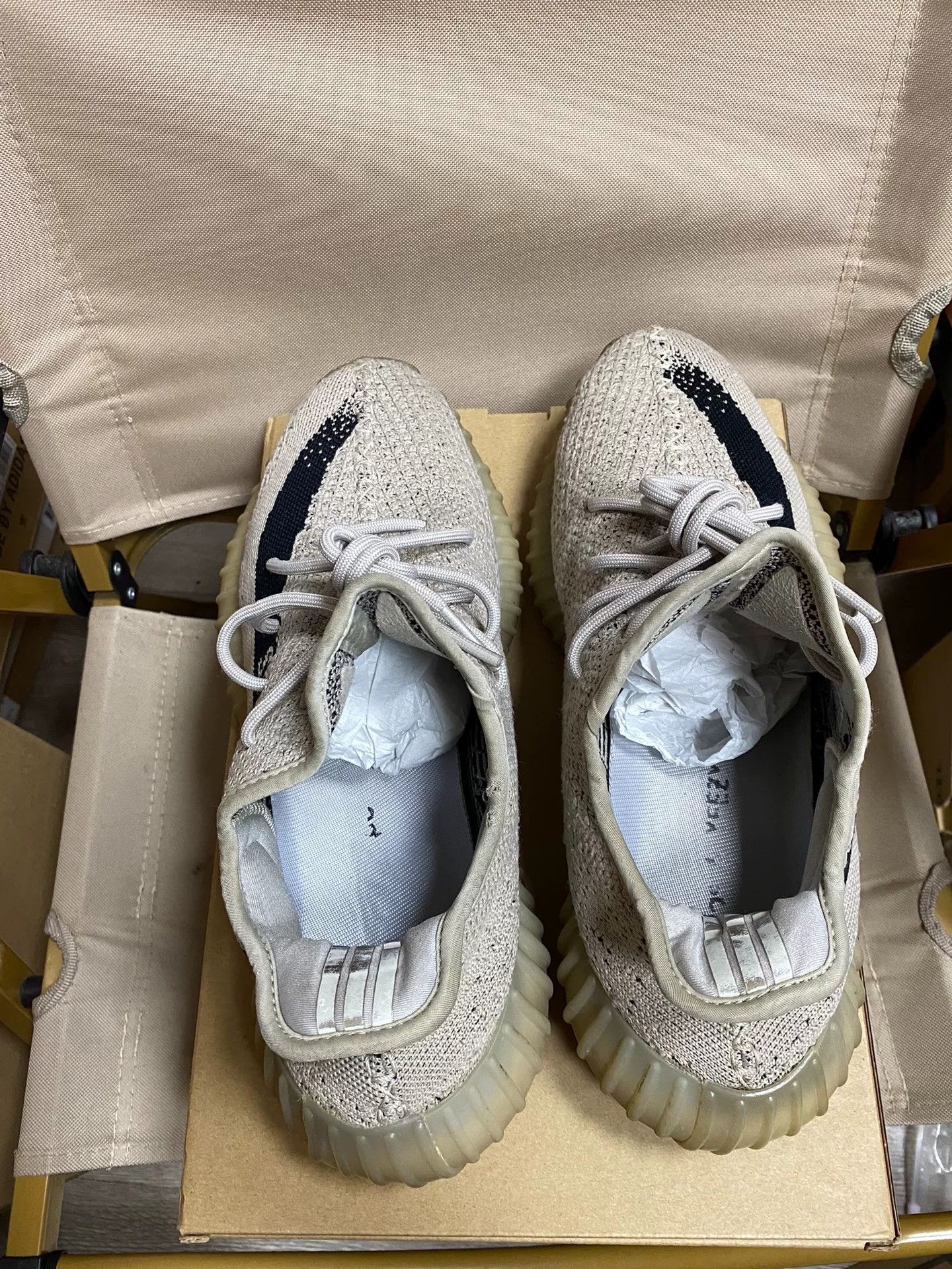 Adidas Adidas YEEZY350 Gray Lowtop Sneakers 10 Men Size US 10 / EU 43 - 4 Thumbnail