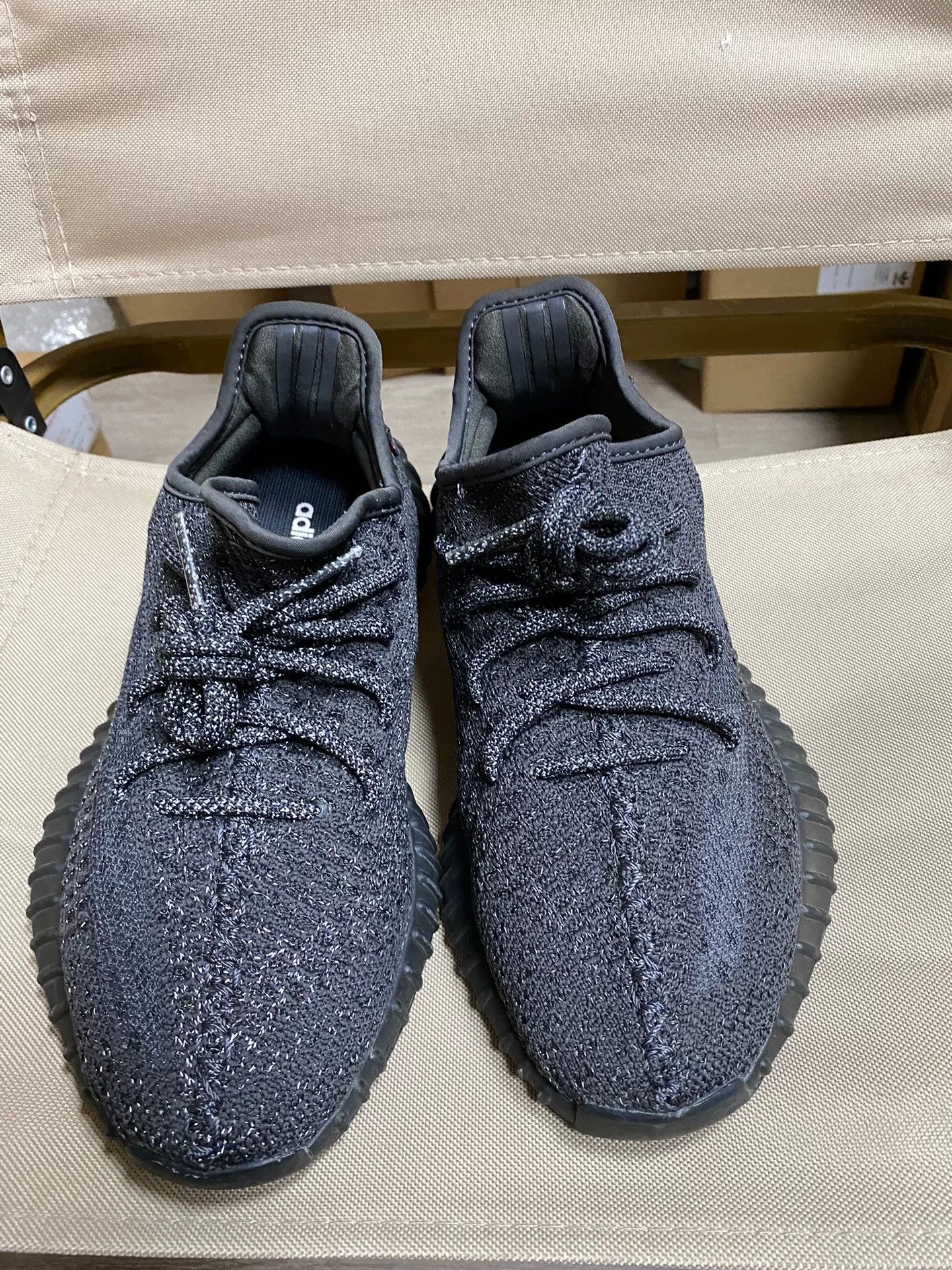 Yeezy Yeezy Black Lowtop Sneakers 38 Men Size US 6 / EU 39 - 8 Thumbnail