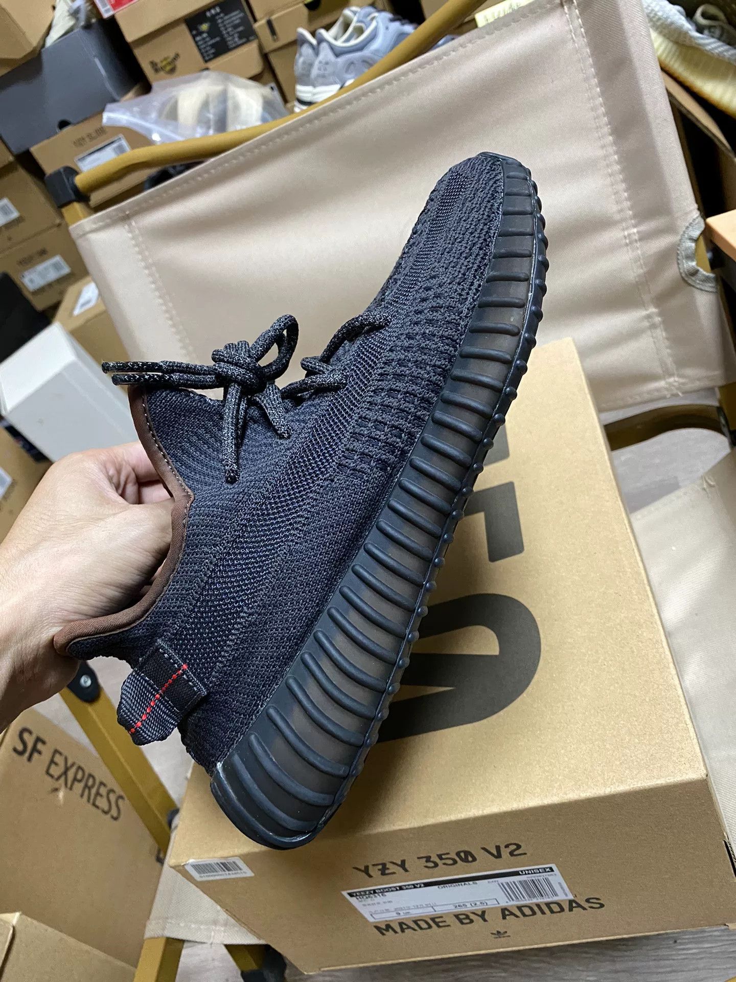 Adidas Adidas YEEZY350 Black Lowtop Sneakers 35 Men Size US 5 / EU 37 - 2 Thumbnail