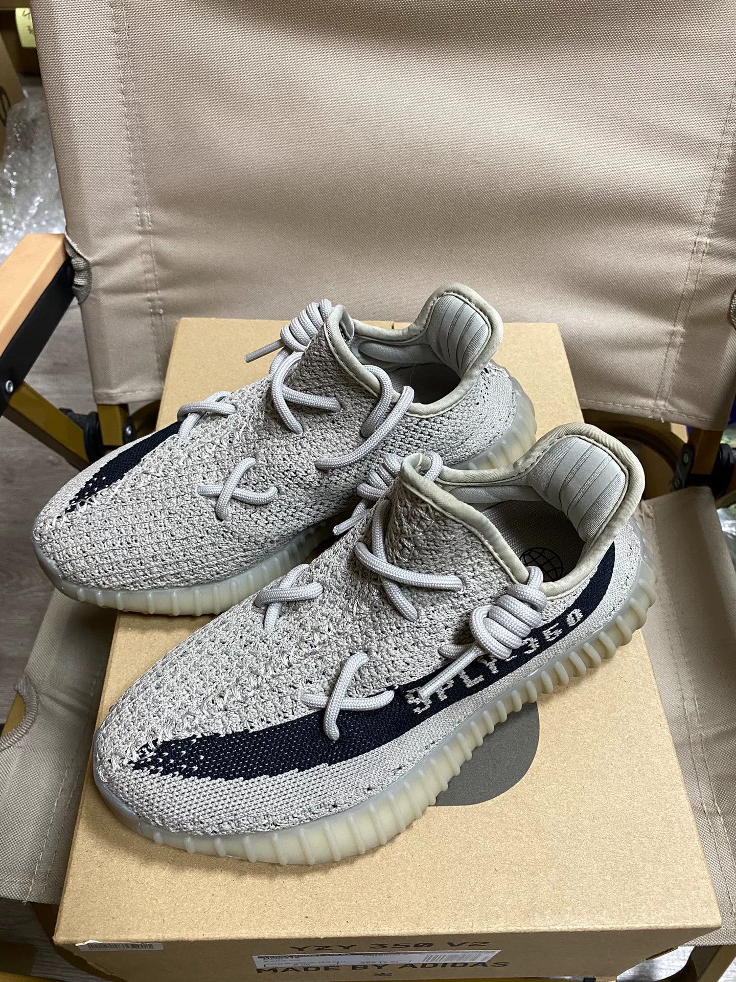 Yeezy Yeezy Gray Lowtop Sneakers 36 Men Size US 5 / EU 37 - 2 Thumbnail