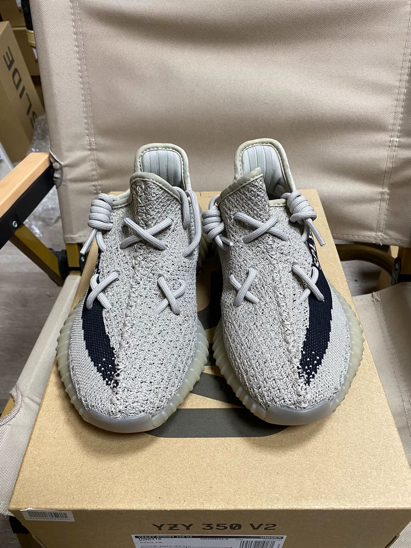 Yeezy Yeezy Gray Lowtop Sneakers 36 Men Size US 5 / EU 37 - 4 Thumbnail