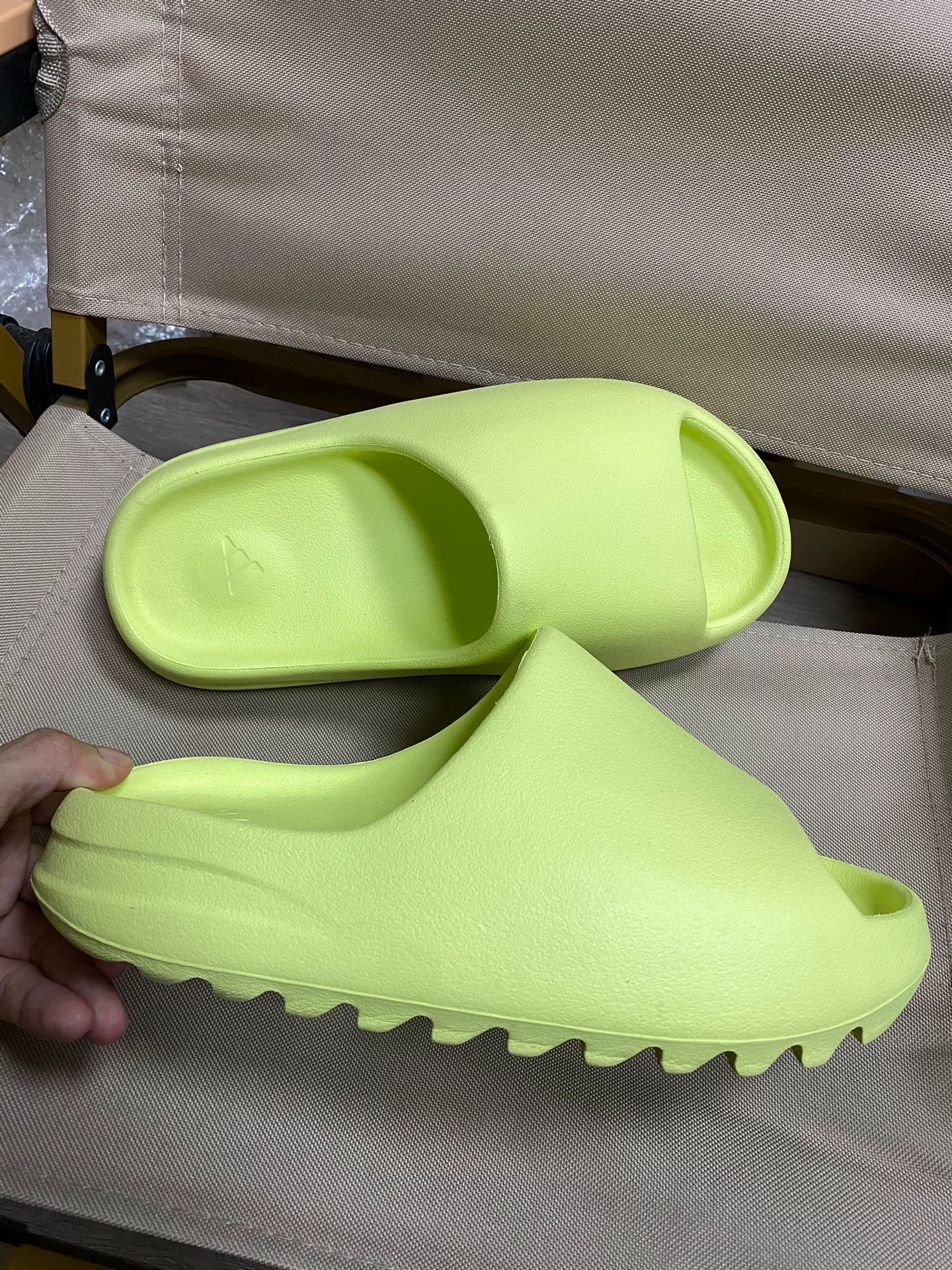 Yeezy Yeezy Glow Green Lowtop Sneakers 40 Men Size US 7.5 / EU 40-41 - 5 Thumbnail