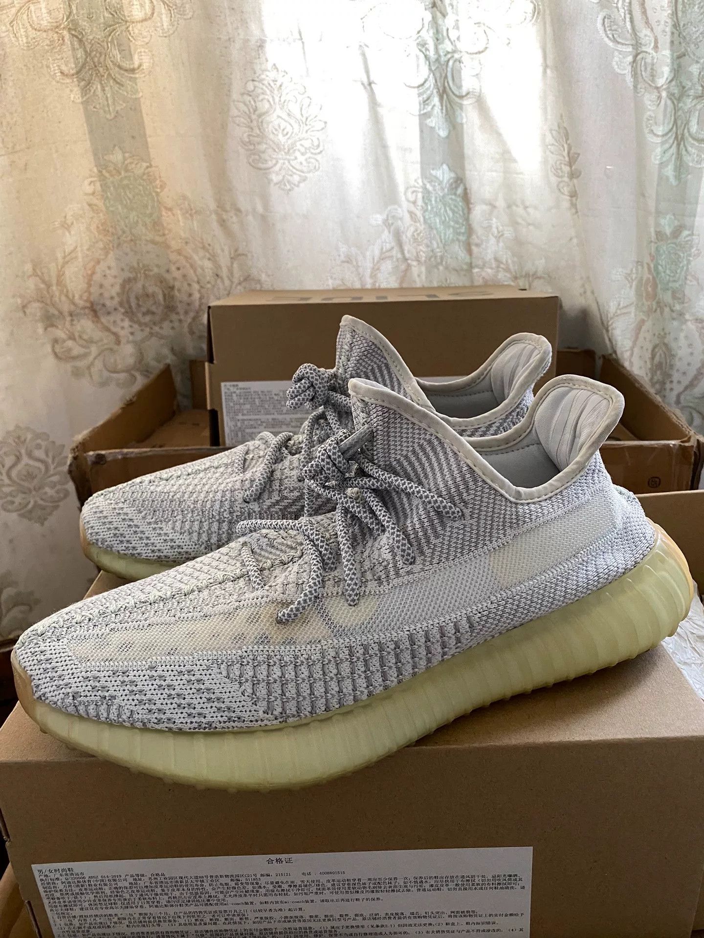 Adidas Adidas YEEZY350 Silver Lowtop Sneakers 10 Men Size US 10 / EU 43 - 8 Thumbnail