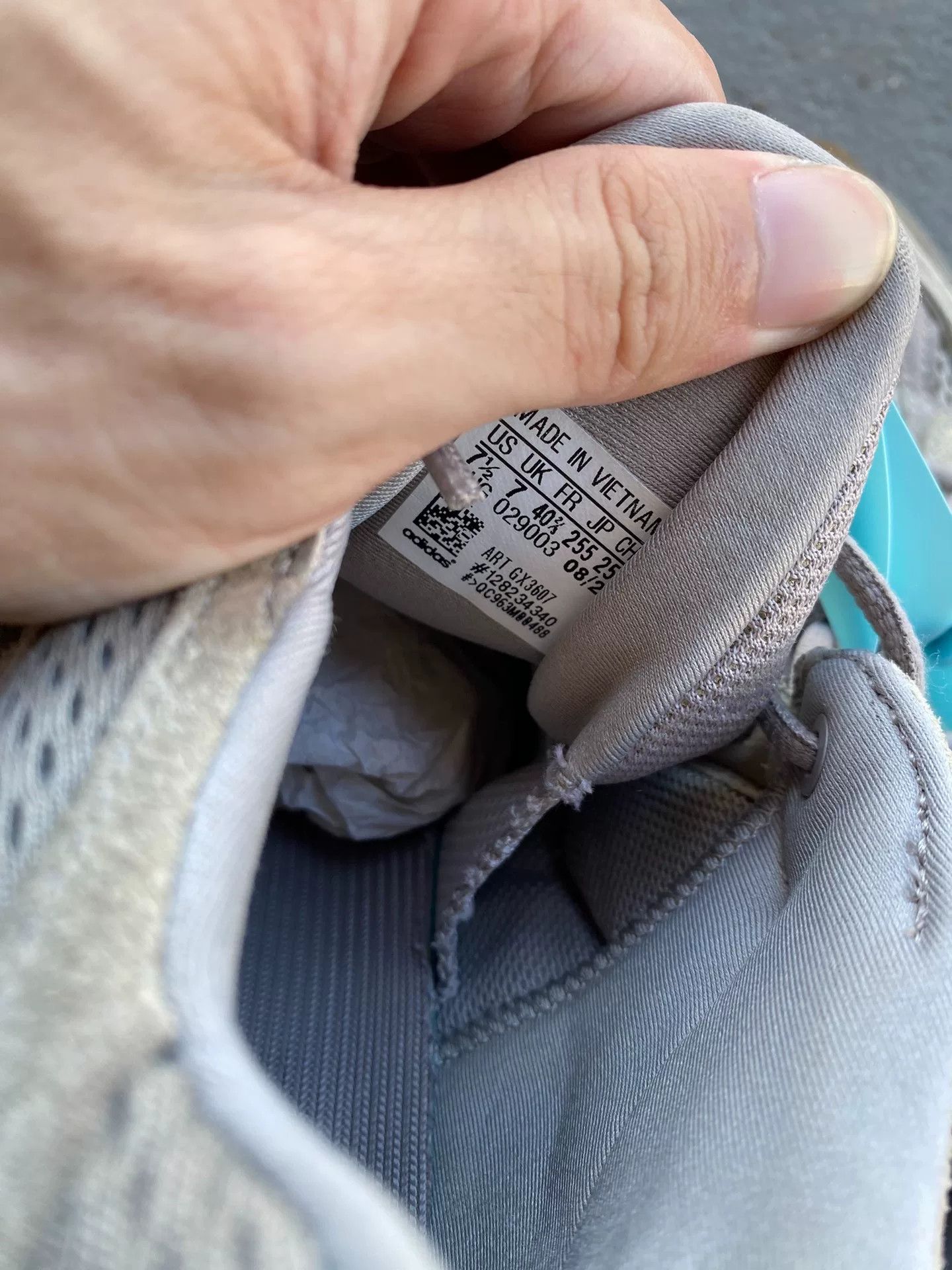 Adidas Adidas YEEZY500 Gray Lowtop Sneakers 40 Men Size US 7.5 / EU 40-41 - 6 Thumbnail