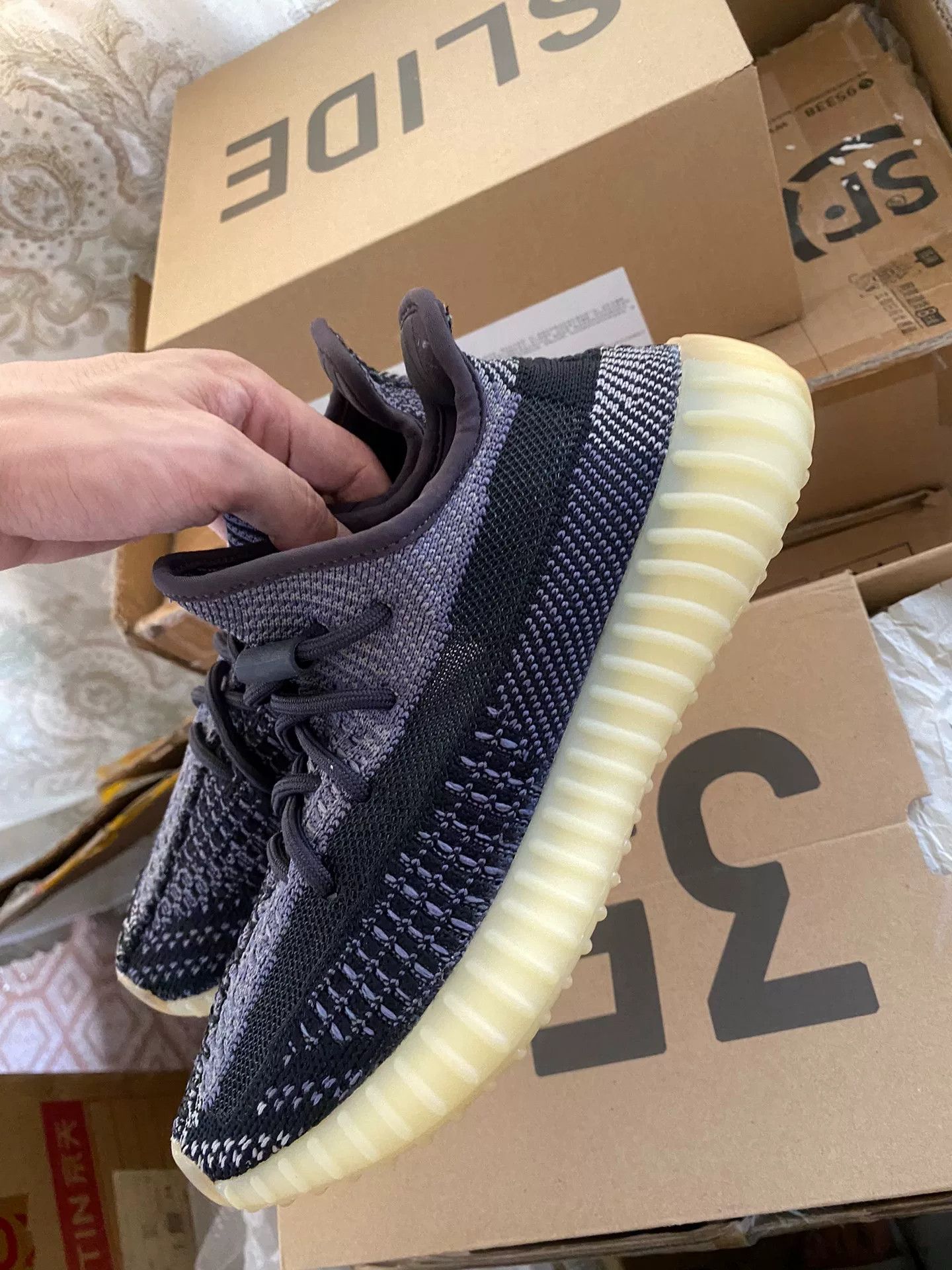 Adidas Adidas YEEZY350 Black Lowtop Sneakers 38 Men Size US 6 / EU 39 - 2 Thumbnail