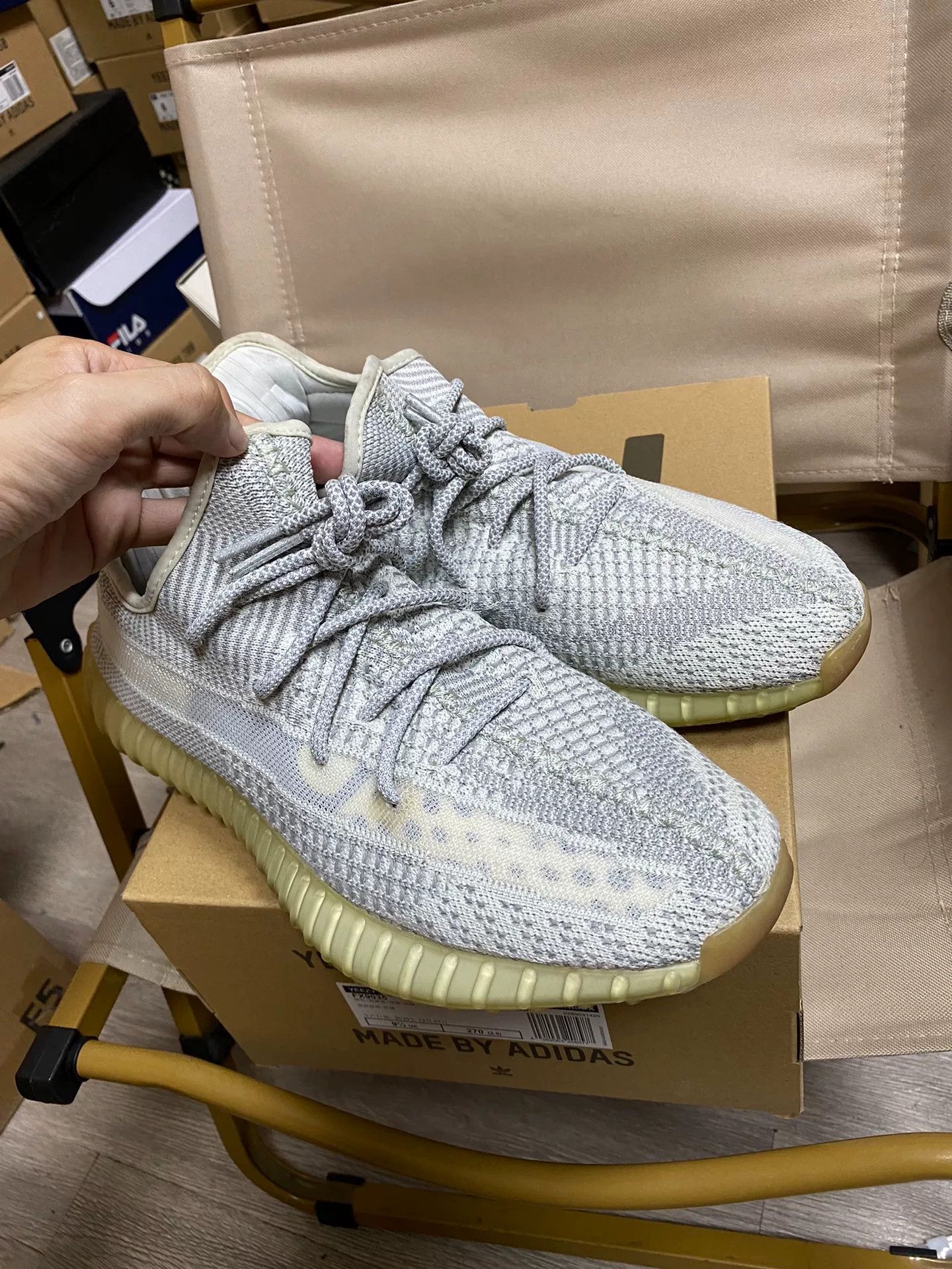 Adidas Adidas YEEZY350 Silver Lowtop Sneakers 10 Men Size US 10 / EU 43 - 5 Thumbnail