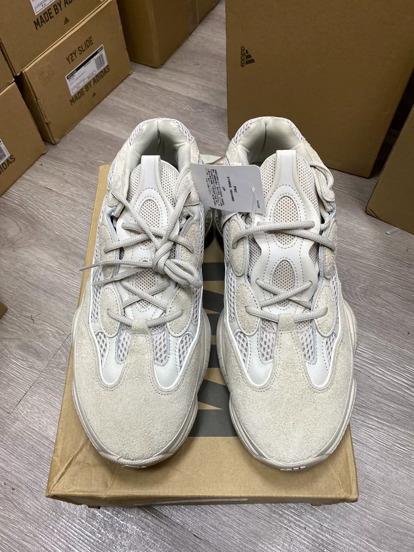 Yeezy Yeezy White Lowtop Sneakers 11.5 Men Size US 11.5 / EU 44-45 - 7 Thumbnail