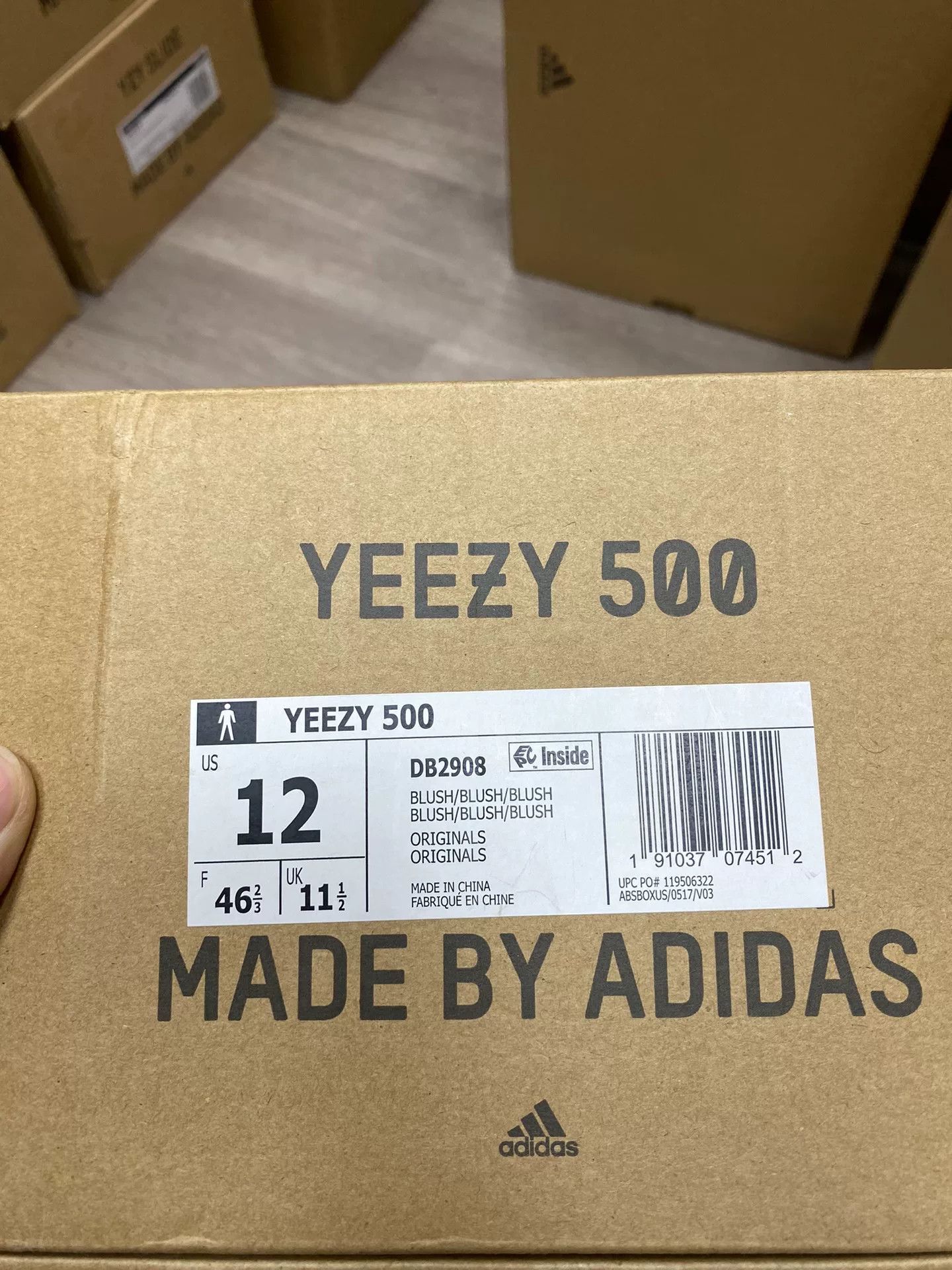 Yeezy Yeezy White Lowtop Sneakers 11.5 Men Size US 11.5 / EU 44-45 - 3 Thumbnail
