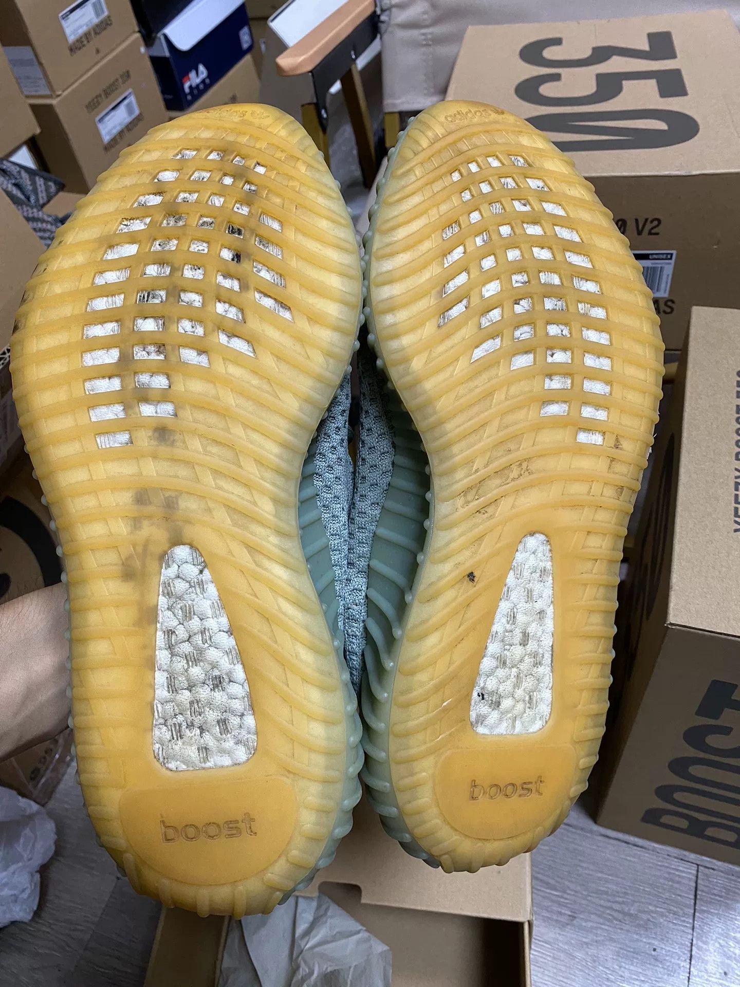Yeezy Yeezy Lowtop Sneakers 9.5 Men Size US 9.5 / EU 42-43 - 8 Thumbnail
