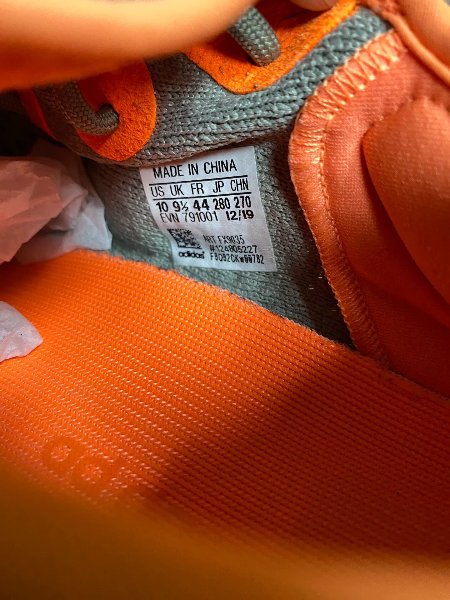 Yeezy Yeezy Lowtop Sneakers 9.5 Men Size US 9.5 / EU 42-43 - 7 Thumbnail