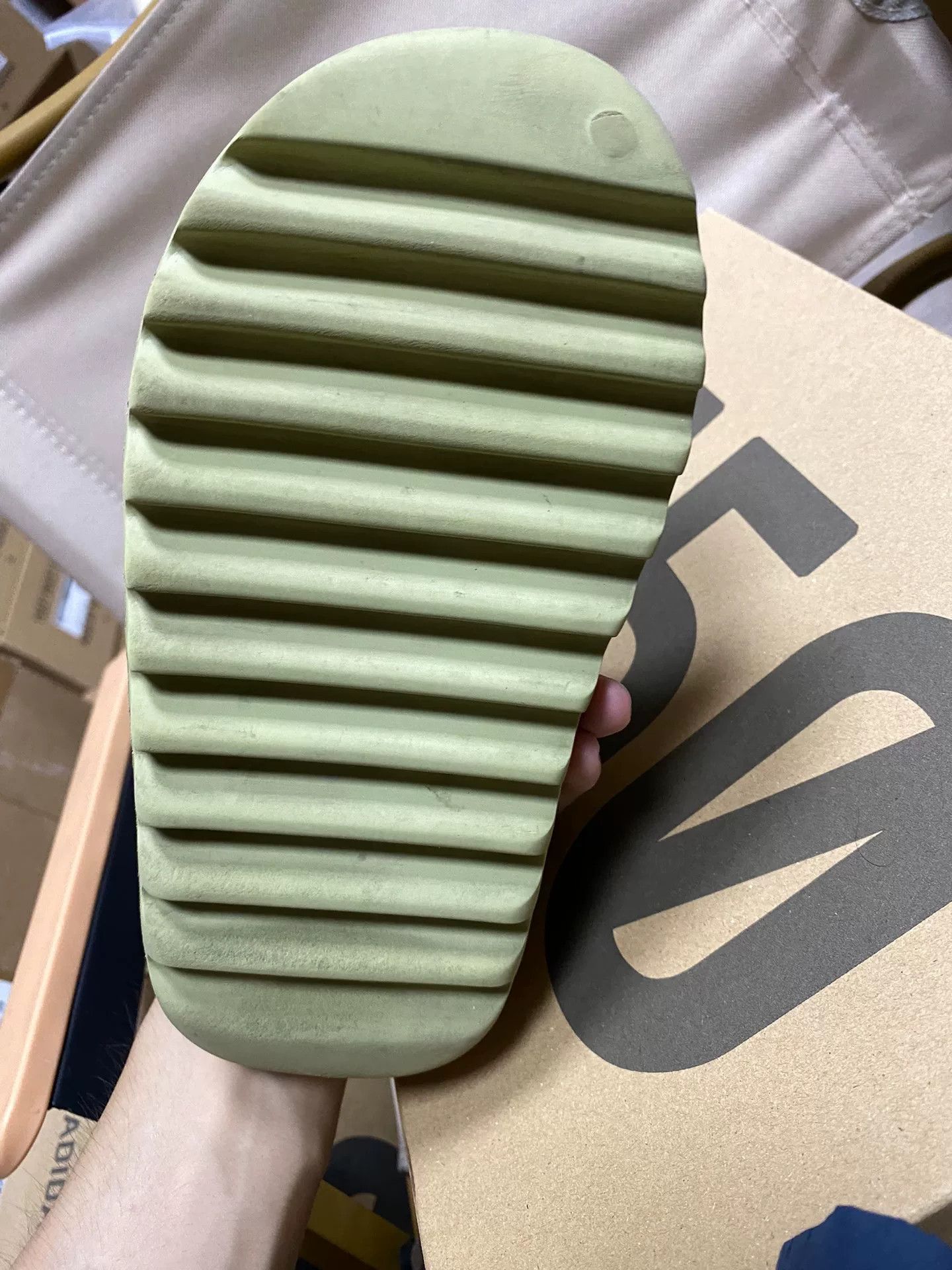Yeezy Yeezy Green Lowtop Sneakers 36 Men Size US 5 / EU 37 - 6 Thumbnail