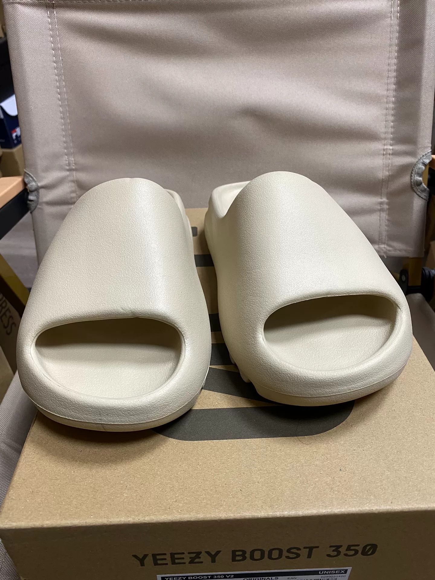 Yeezy Yeezy White Lowtop Sneakers 40 Men Size US 7.5 / EU 40-41 - 8 Thumbnail