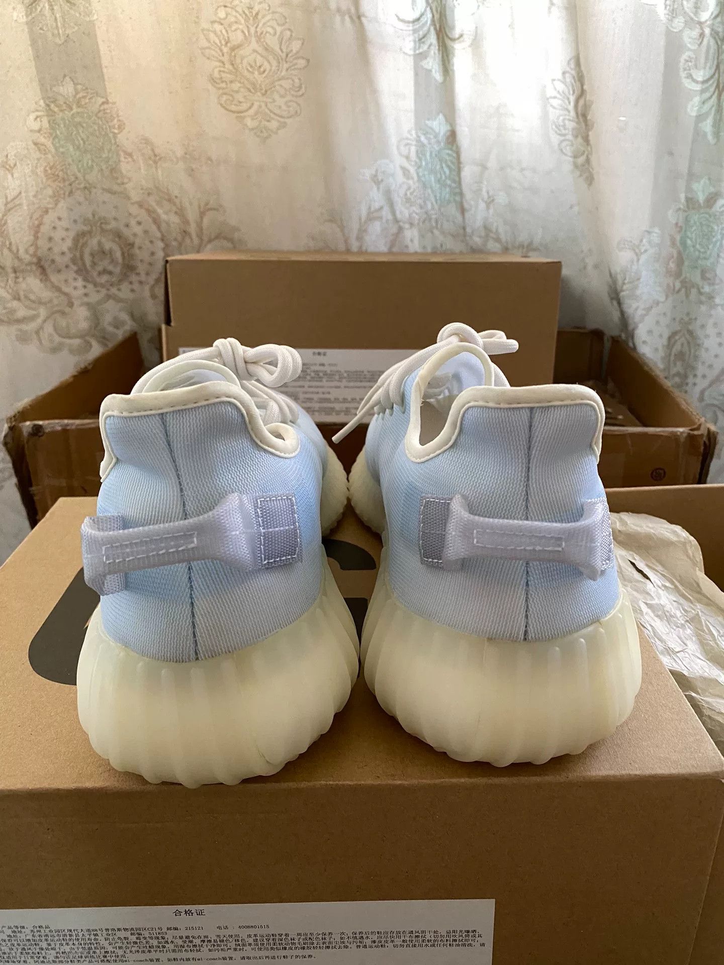 Adidas Adidas YEEZY350 Blue Lowtop Sneakers 9.5 Men Size US 9.5 / EU 42-43 - 7 Thumbnail