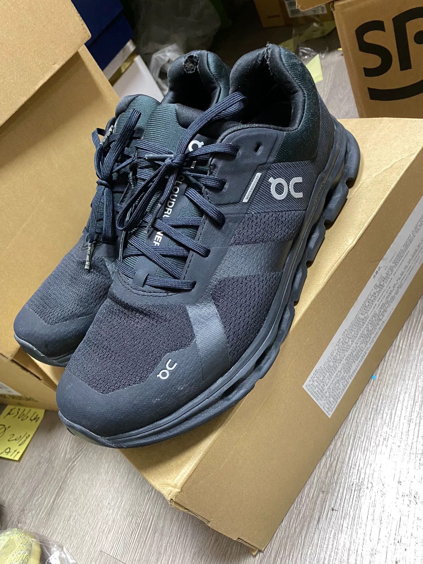 On On Waterproof Lowtop Sneakers 10.5 Men Size US 10.5 / EU 43-44 - 3 Thumbnail