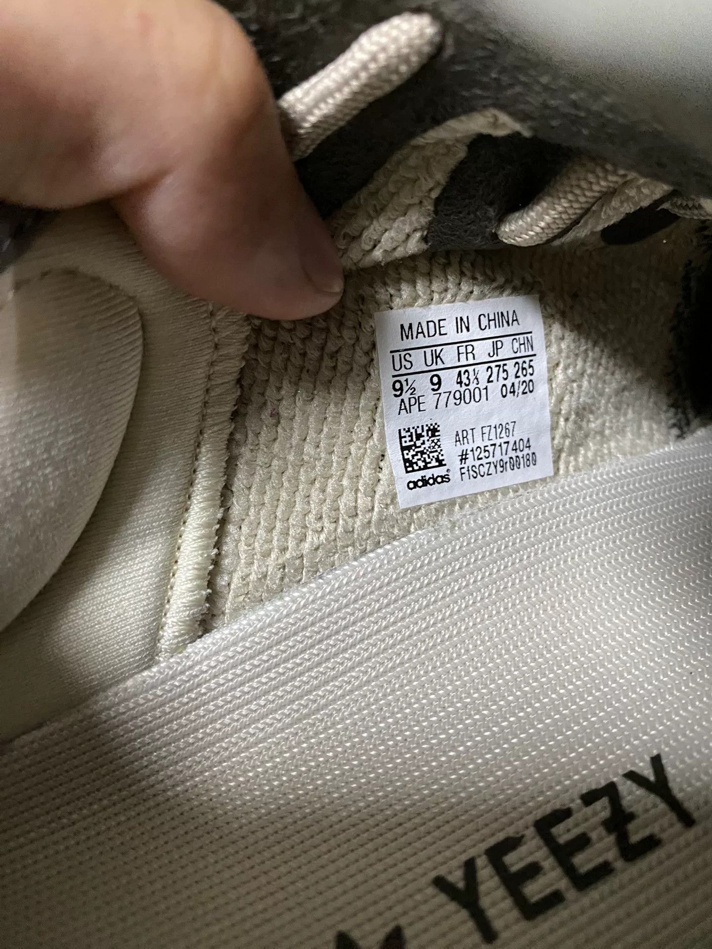 Yeezy Yeezy Gray Lowtop Sneakers 9 Men Size US 9 / EU 42 - 7 Thumbnail