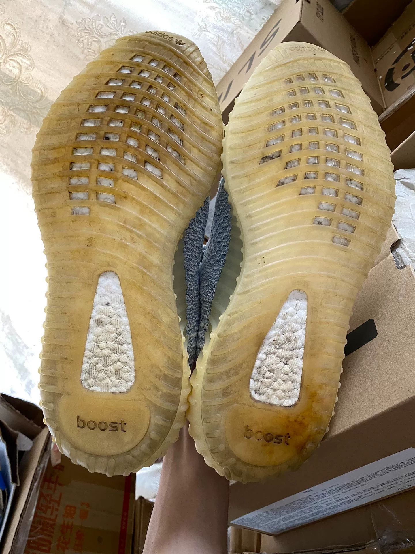 Adidas Adidas YEEZY350 White Lowtop Sneakers 10 Men Size US 10 / EU 43 - 8 Thumbnail