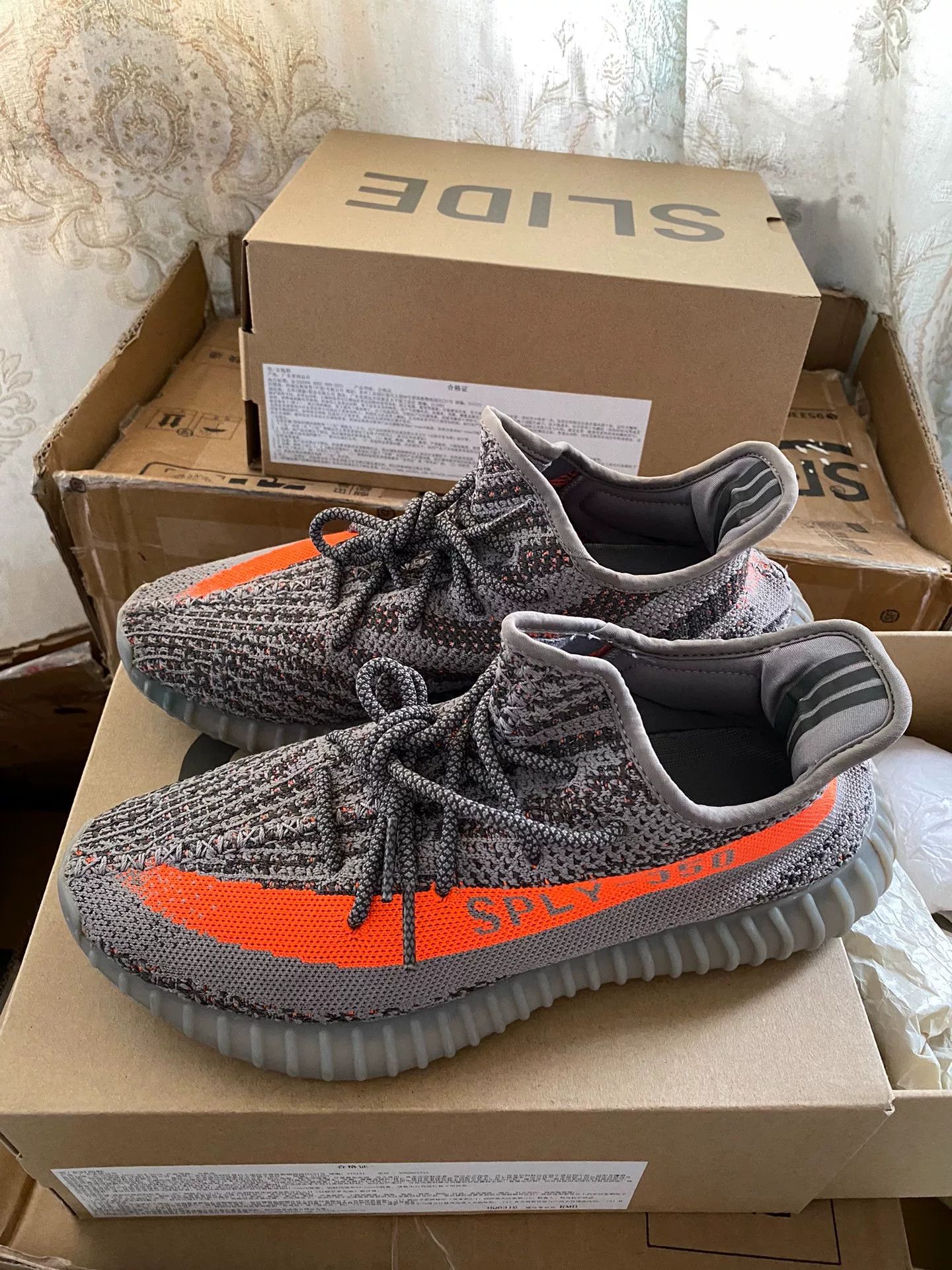 Adidas Adidas YEEZY350 Gray Lowtop Sneakers 9 Men Size US 9 / EU 42 - 2 Thumbnail
