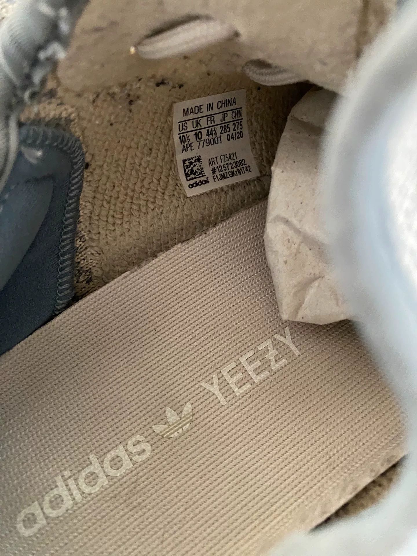 Adidas Adidas YEEZY350 Gray Lowtop Sneakers 10 Men Size US 10 / EU 43 - 3 Thumbnail