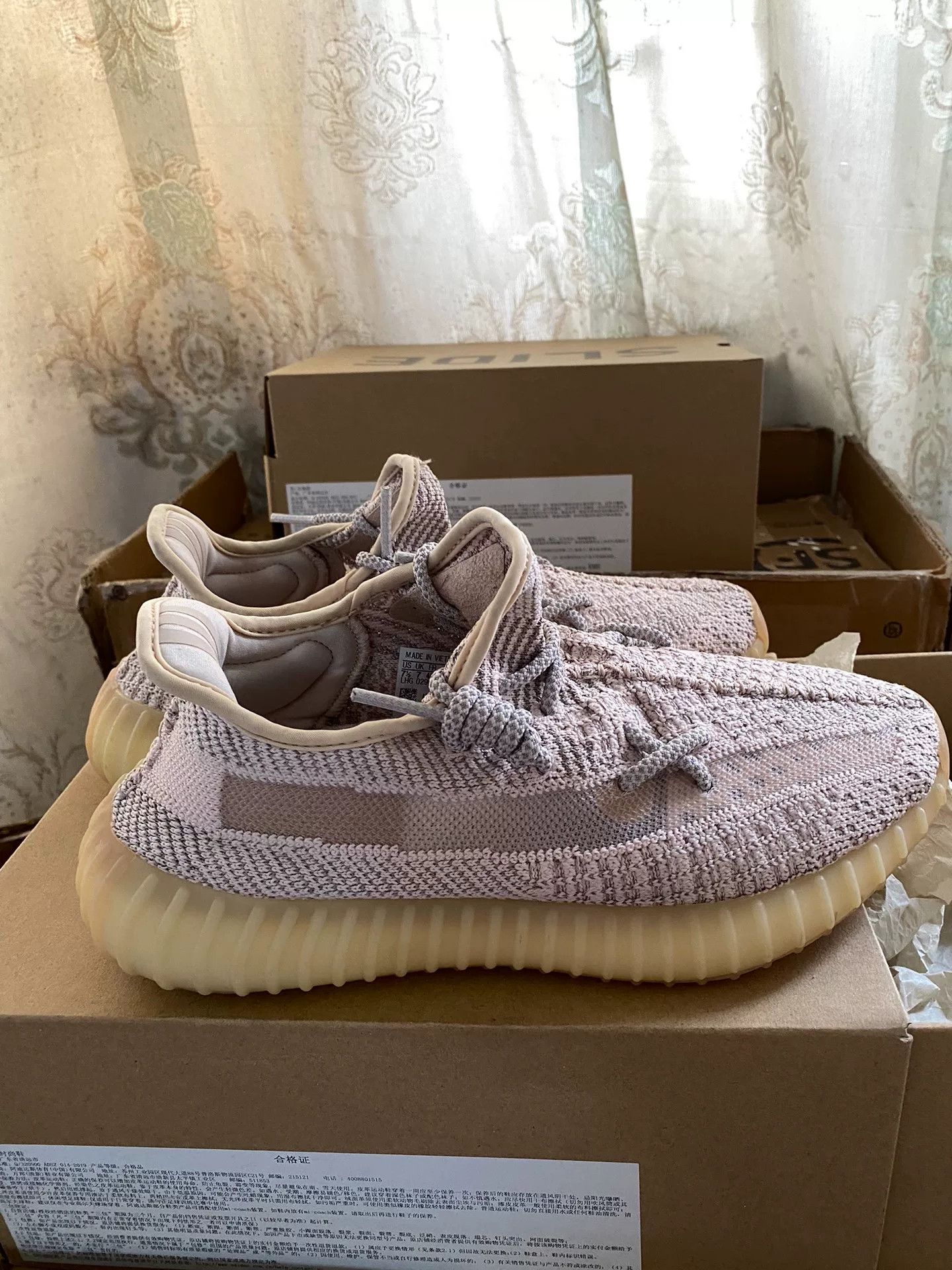 Adidas Adidas YEEZY350 Pink Lowtop Sneakers 40 Men Size US 7.5 / EU 40-41 - 4 Thumbnail