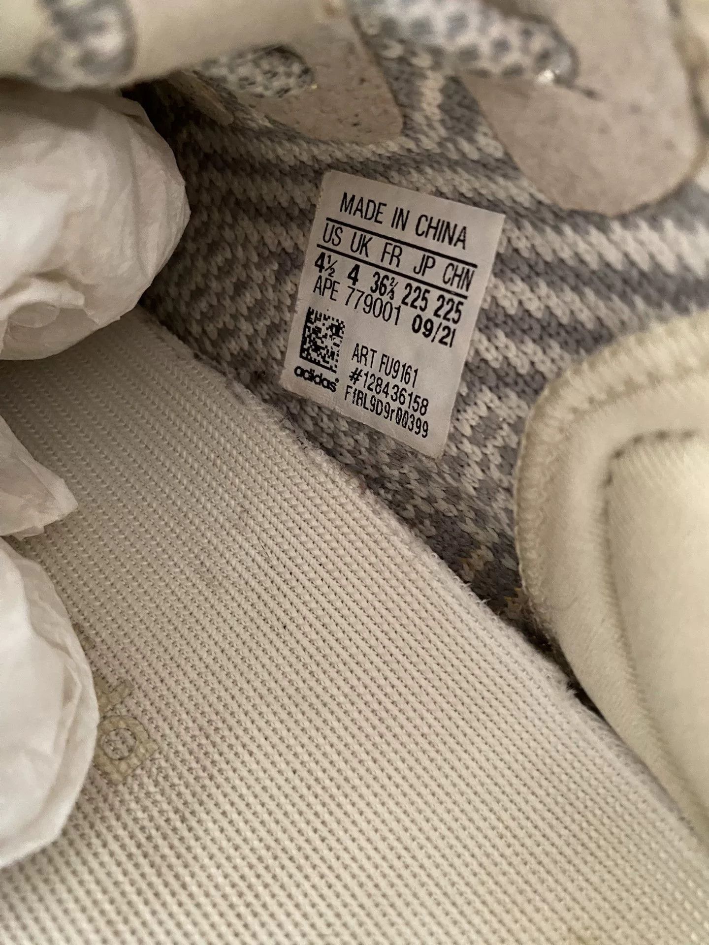 Adidas Adidas YEEZY350 Limited Yellow Lowtop Sneakers 36 Men Size US 5 / EU 37 - 7 Thumbnail